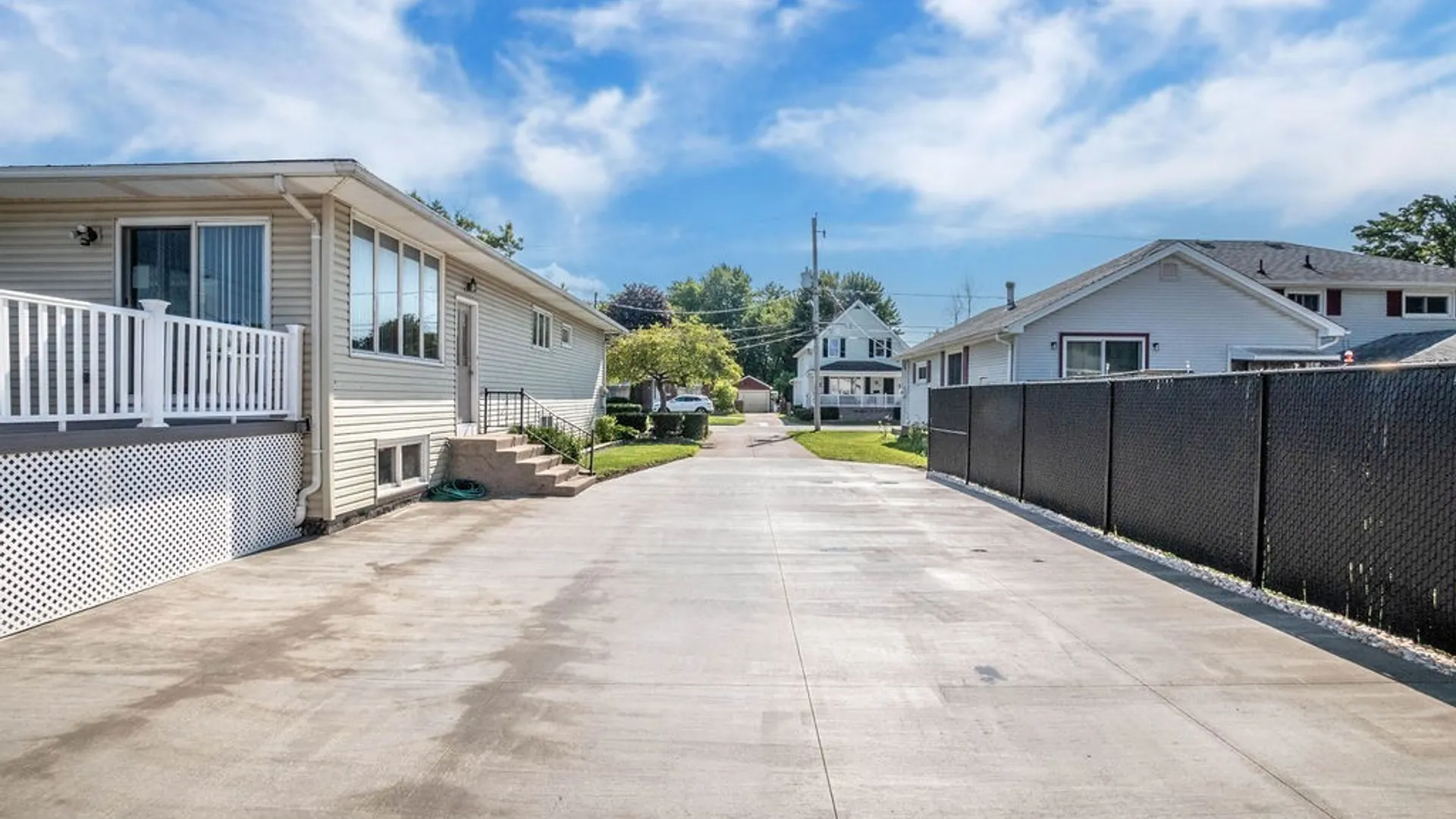 Property at 28 Mead St. - Upper Unit, North Tonawanda, NY 14120 11
