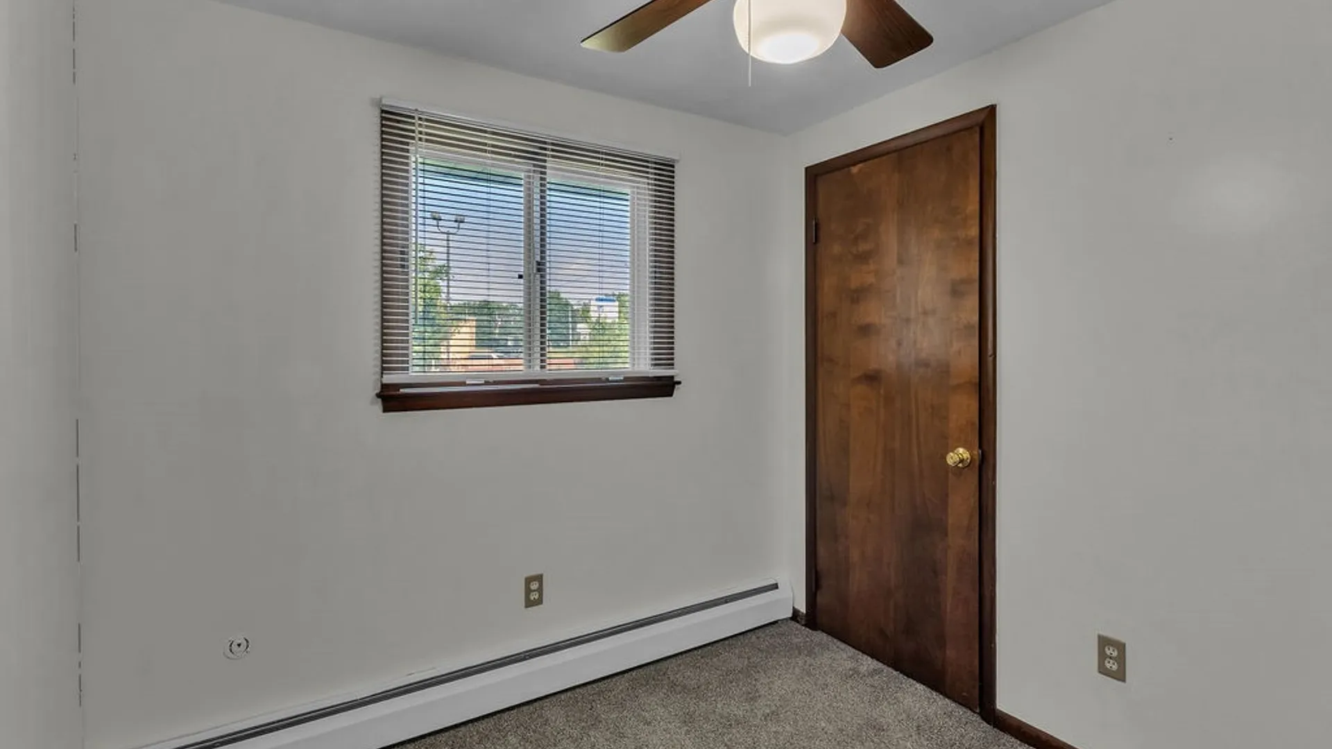 Property at 28 Mead St. - Upper Unit, North Tonawanda, NY 14120 37