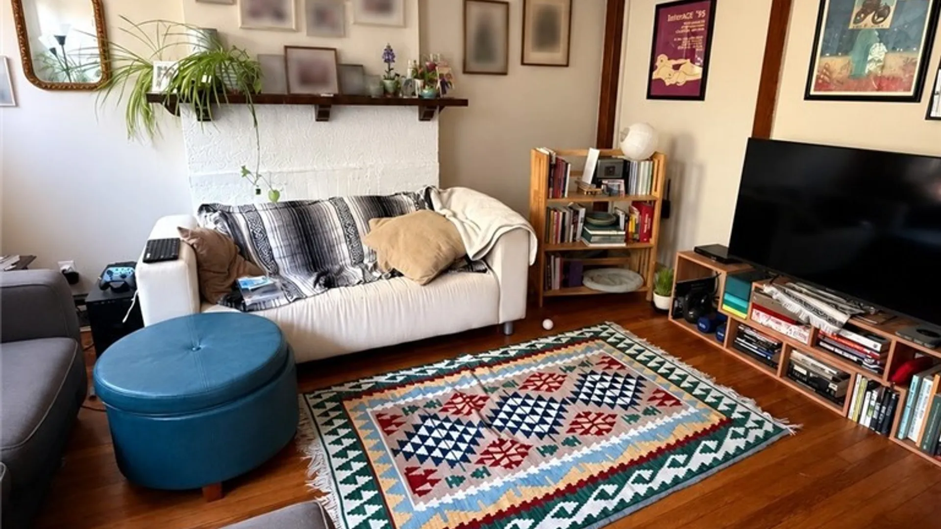 Property at 467 W Delavan Avenue, Buffalo, NY 14213 3