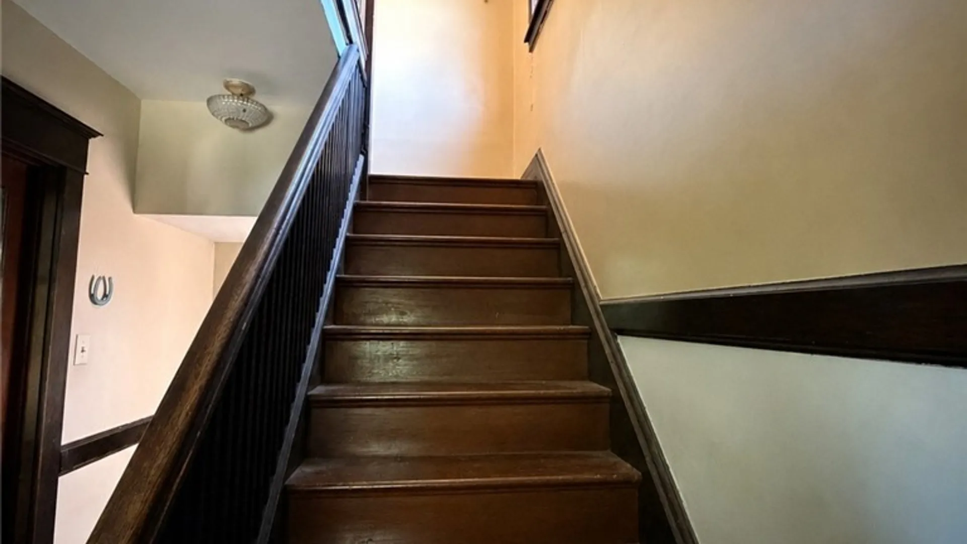 Property at 467 W Delavan Avenue, Buffalo, NY 14213 25