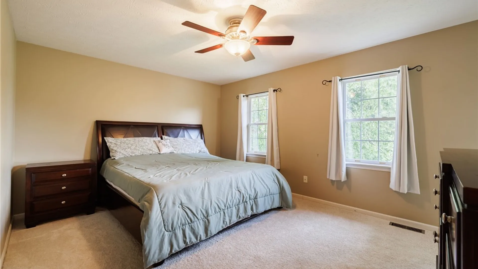 Property at 130 Salzer Heights, Henrietta, NY 14586 20