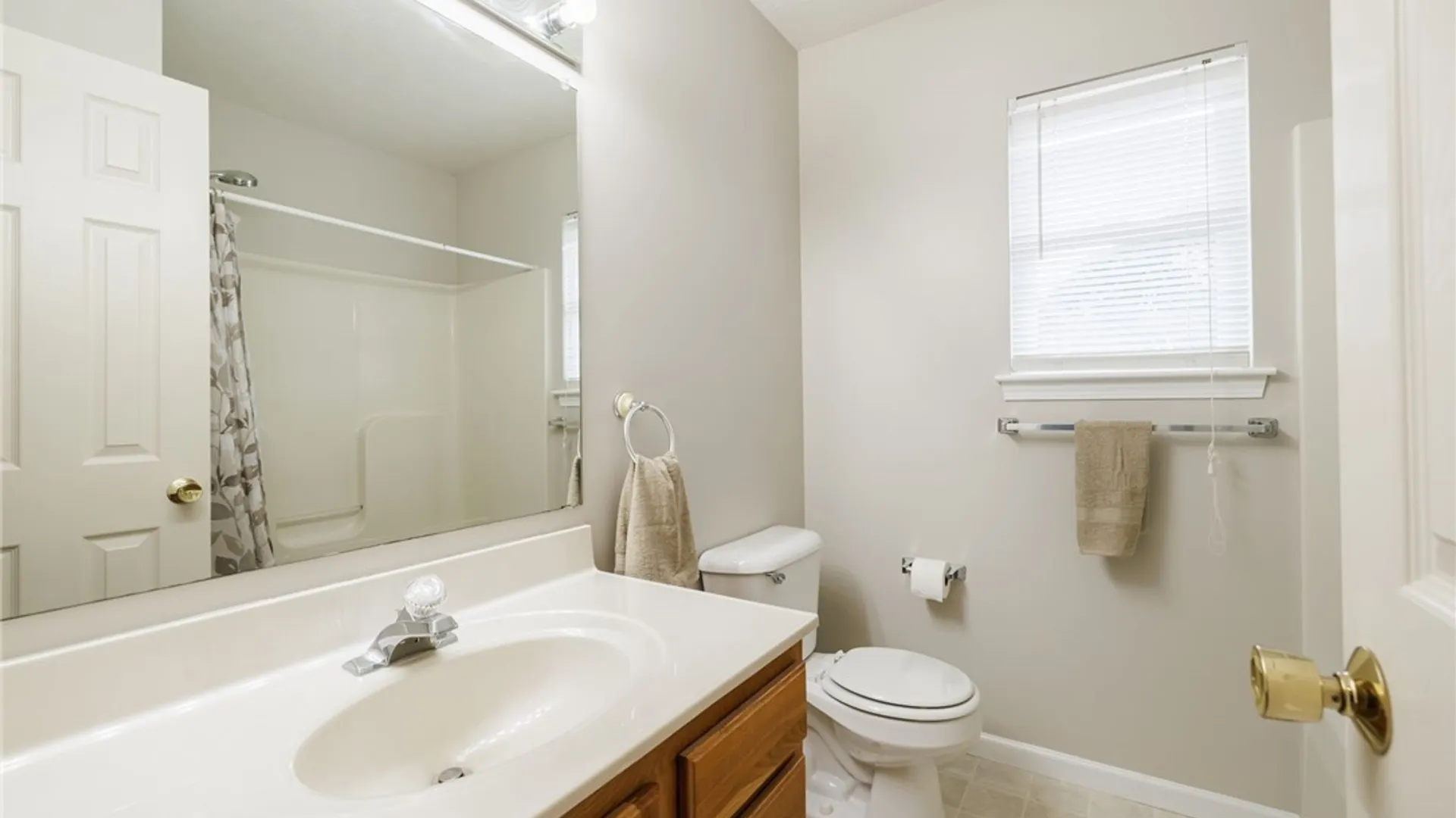 Property at 130 Salzer Heights, Henrietta, NY 14586 25