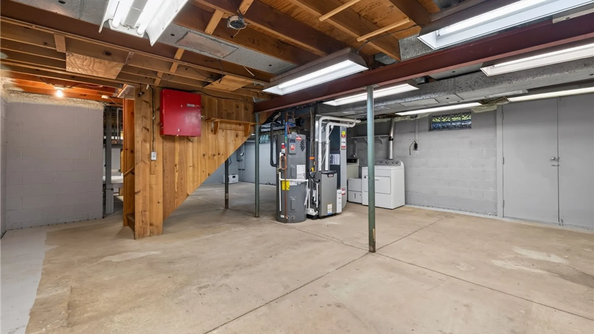 Property at 1249 Imperial Drive, Webster, NY 14580 29