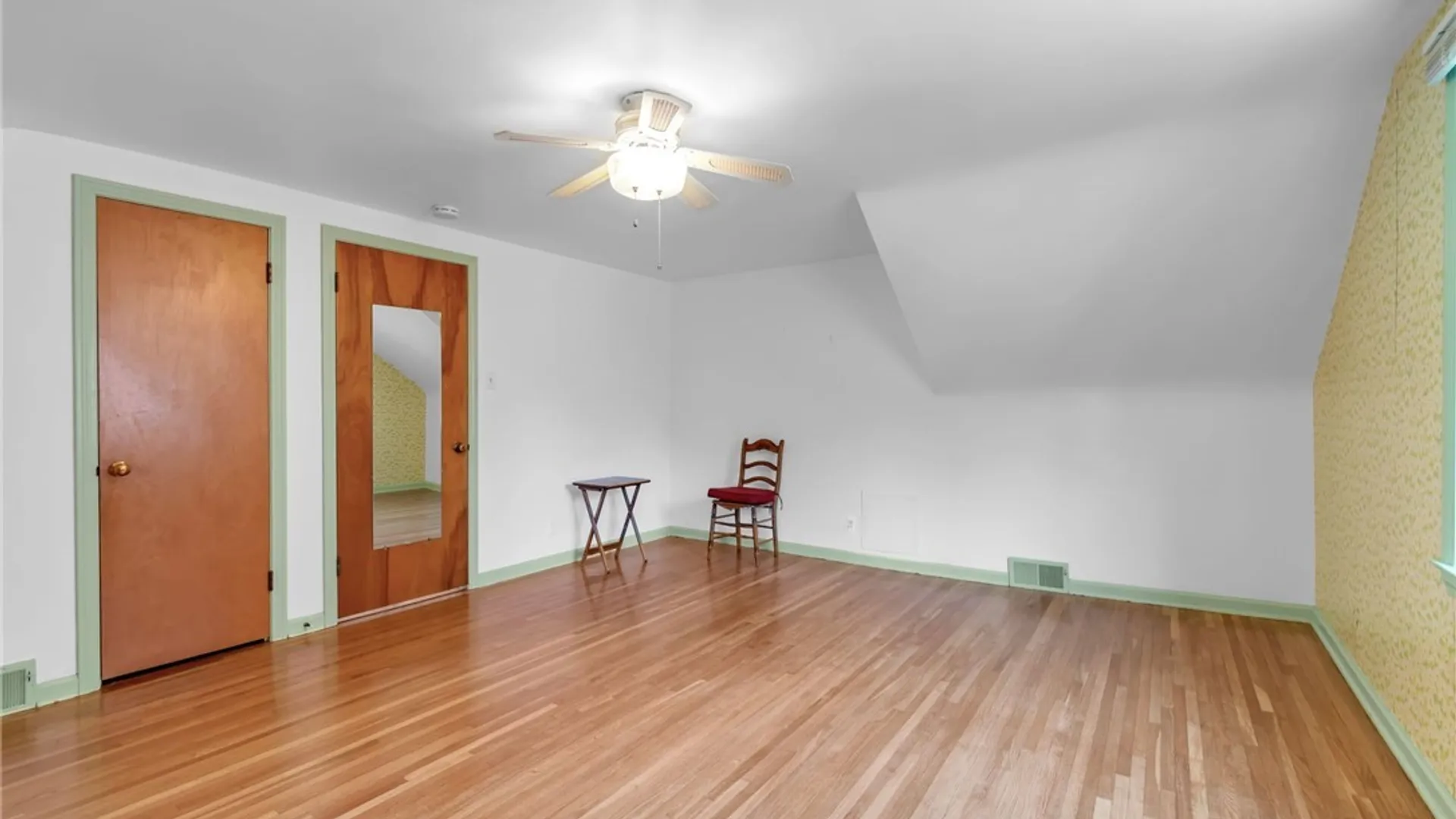 Property at 24 Wilshire Road, Tonawanda, NY 14217 24