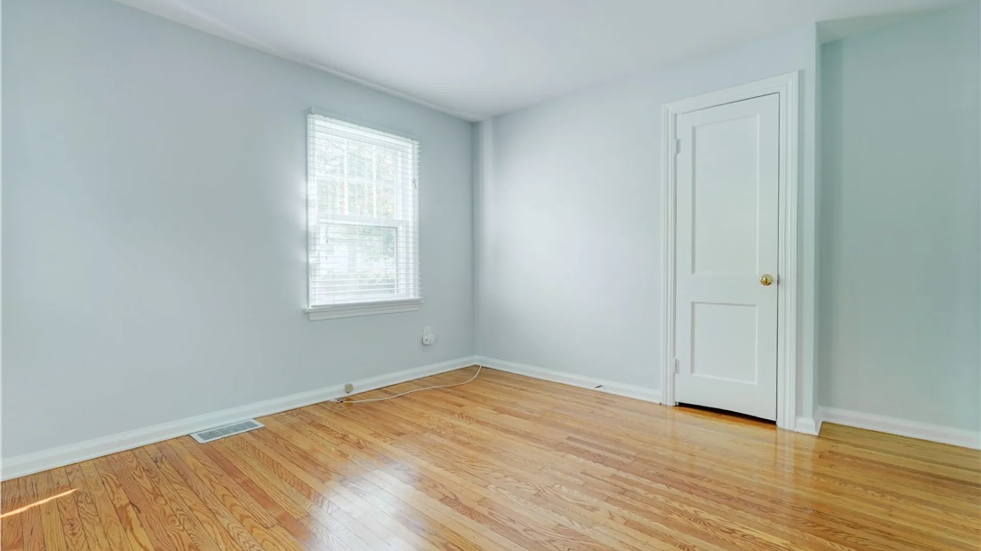 Property at 15 Maple Street, Pittsford, NY 14534 9