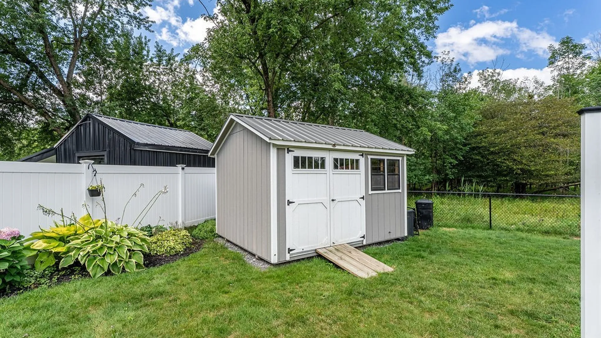 Property at 60 Park Avenue, Cheektowaga, NY 14043 38