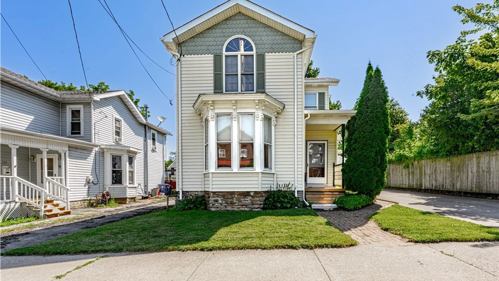 Property at 139 Cottage Street, Lockport City, NY 14094 5