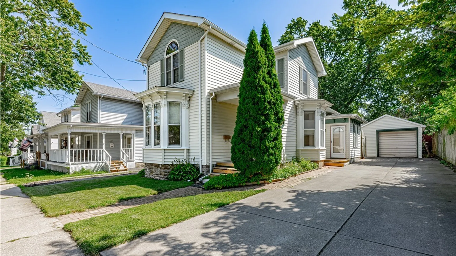 Property at 139 Cottage Street, Lockport City, NY 14094 6