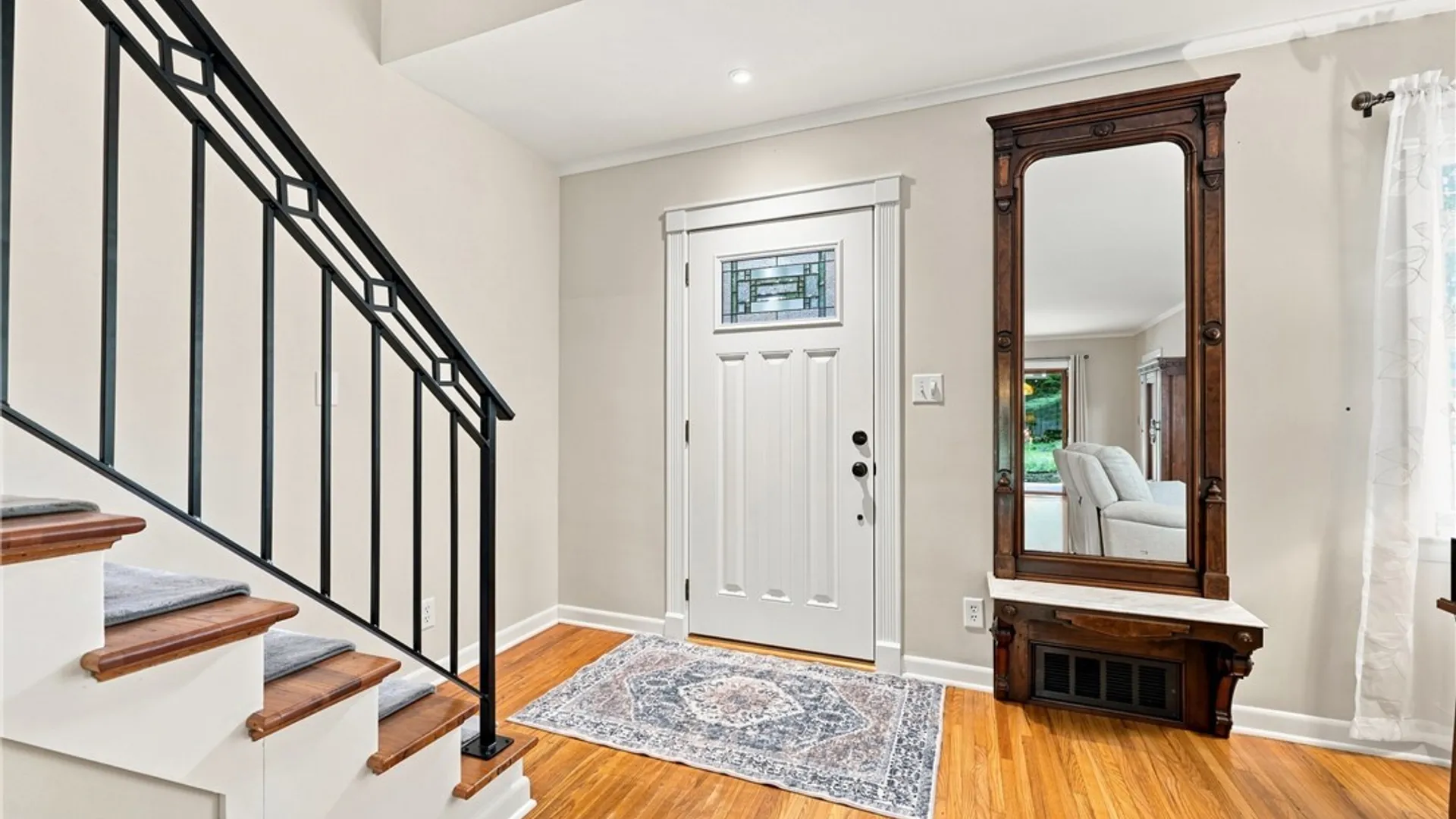 Property at 77 South Lane, Orchard Park, NY 14127 4