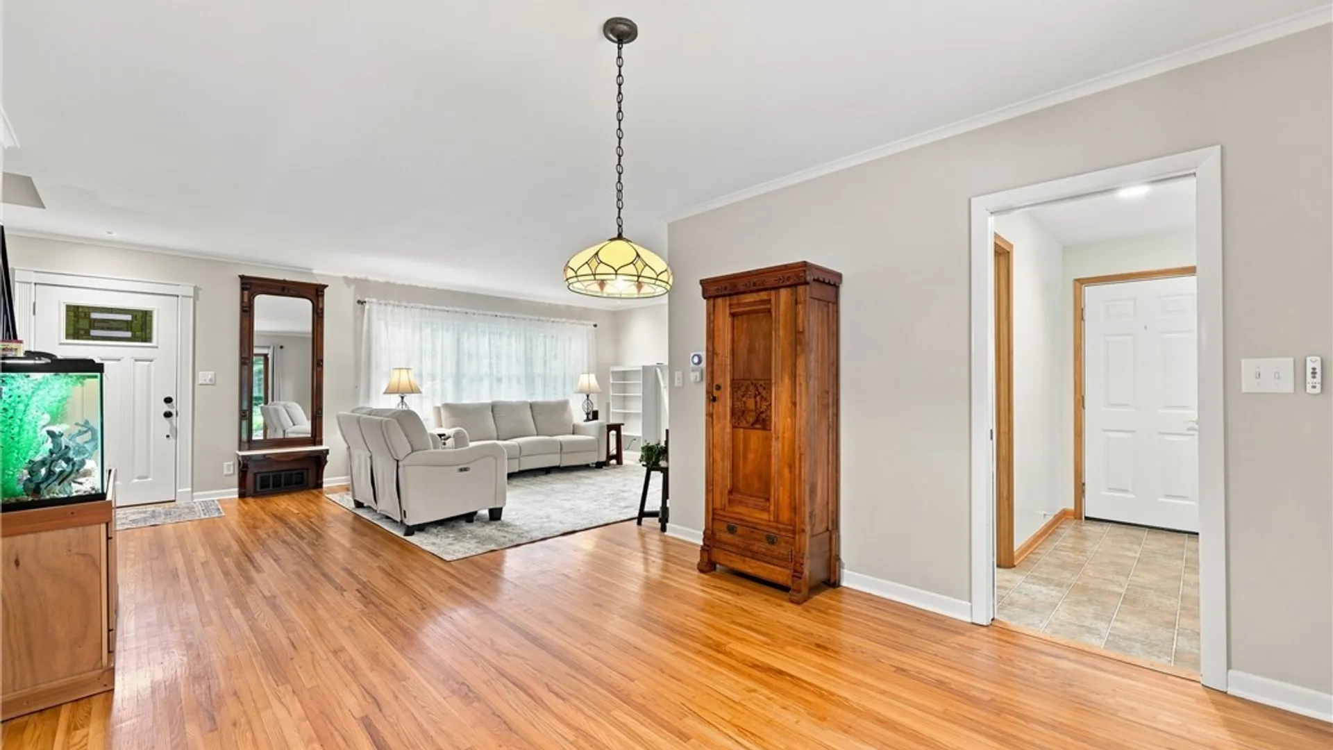 Property at 77 South Lane, Orchard Park, NY 14127 9