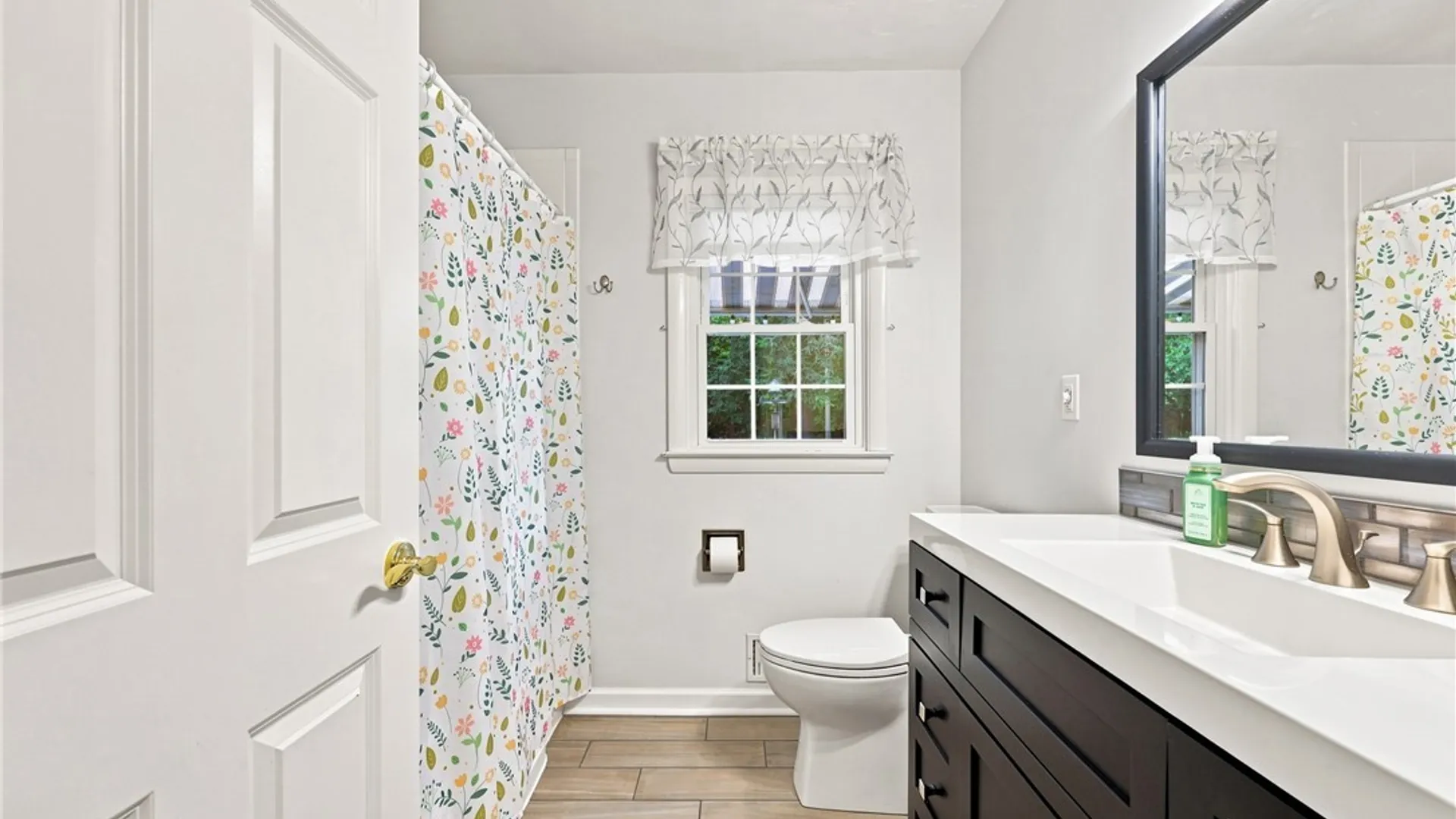 Property at 77 South Lane, Orchard Park, NY 14127 19