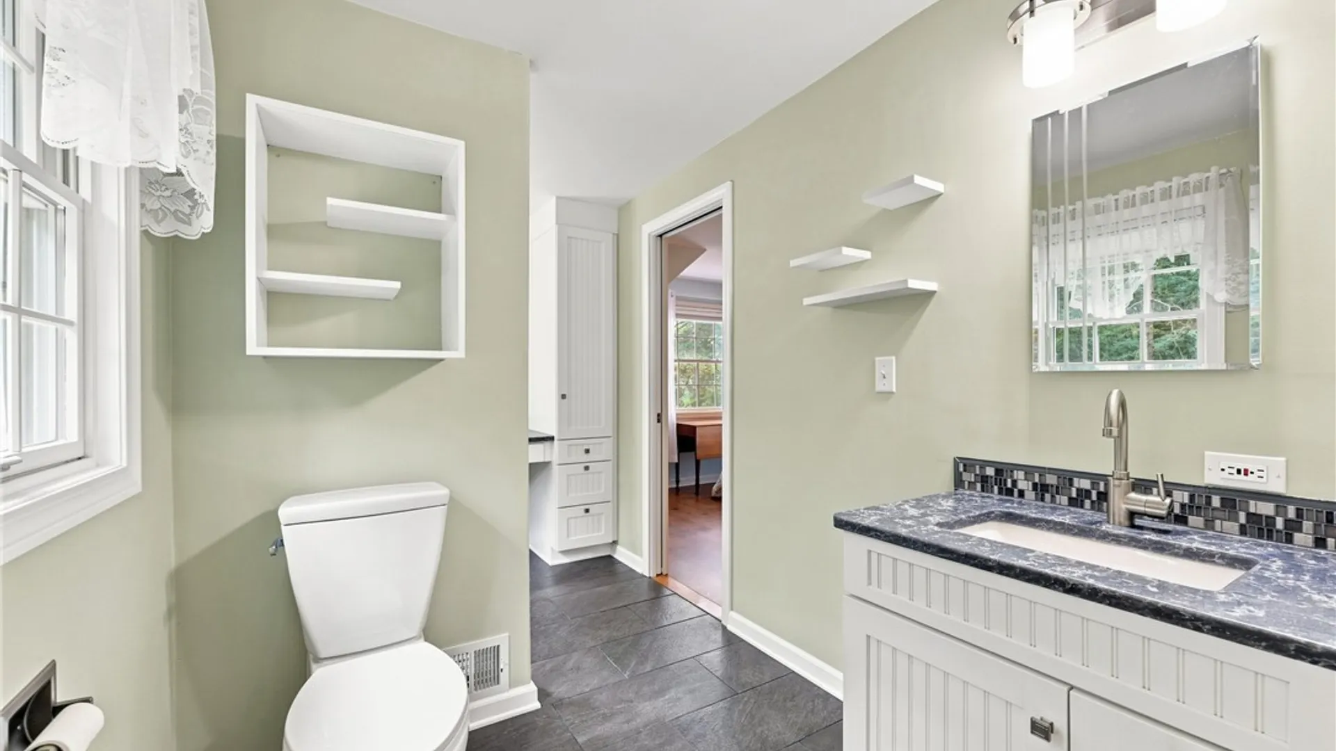 Property at 77 South Lane, Orchard Park, NY 14127 26