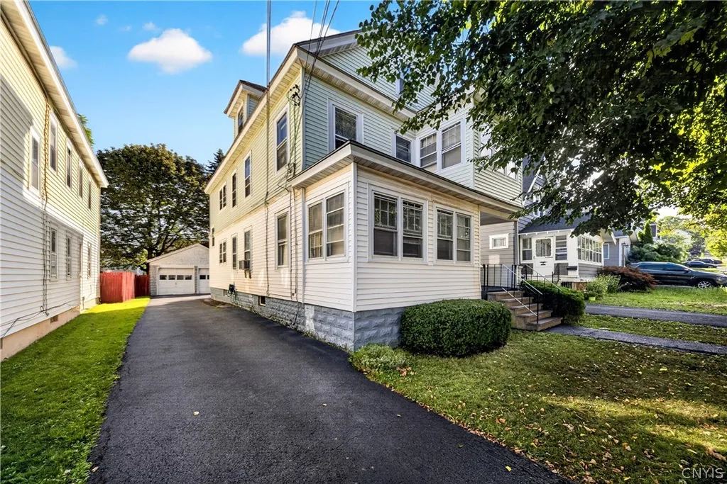 Property at 164 Loma Avenue, Syracuse, NY 13208