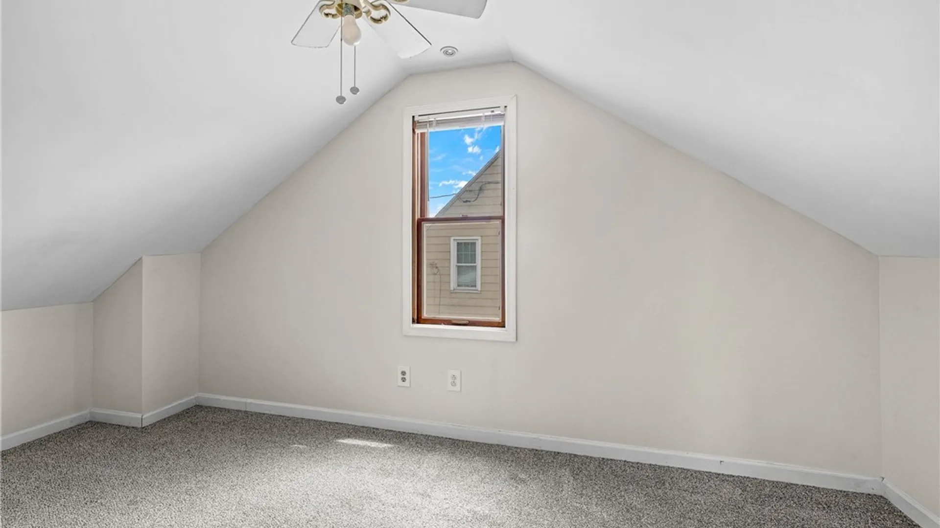 Property at 29 Lenox Street, West Seneca, NY 14224 32