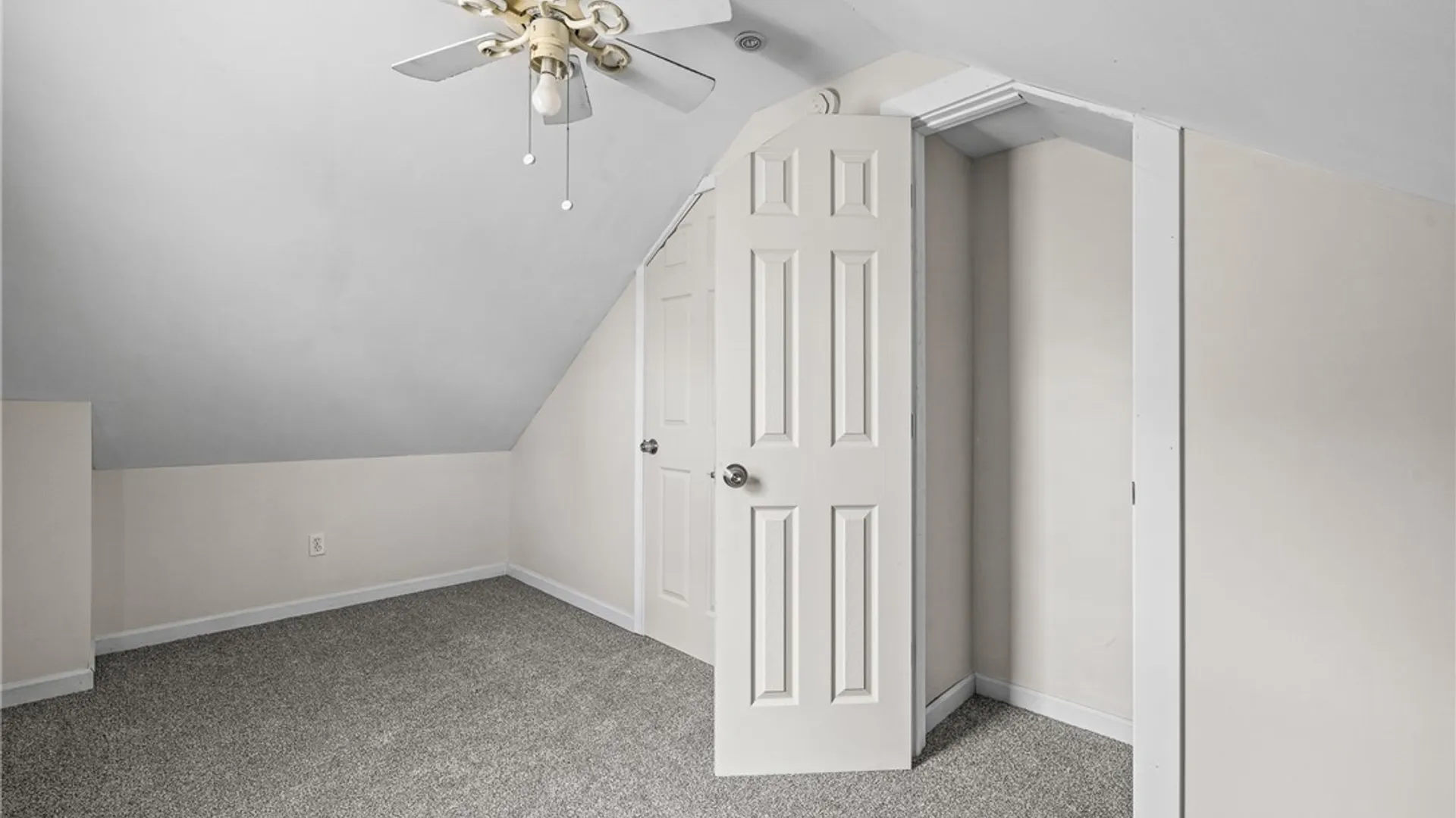Property at 29 Lenox Street, West Seneca, NY 14224 33