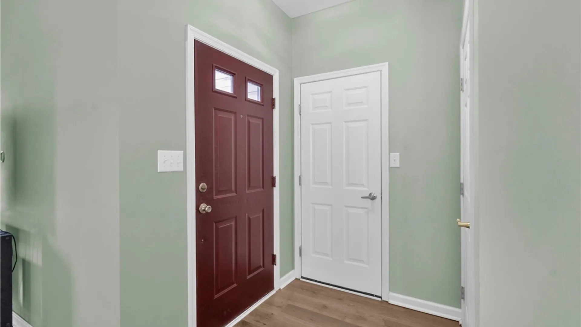 Property at 71 Carla Lane, West Seneca, NY 14224 5