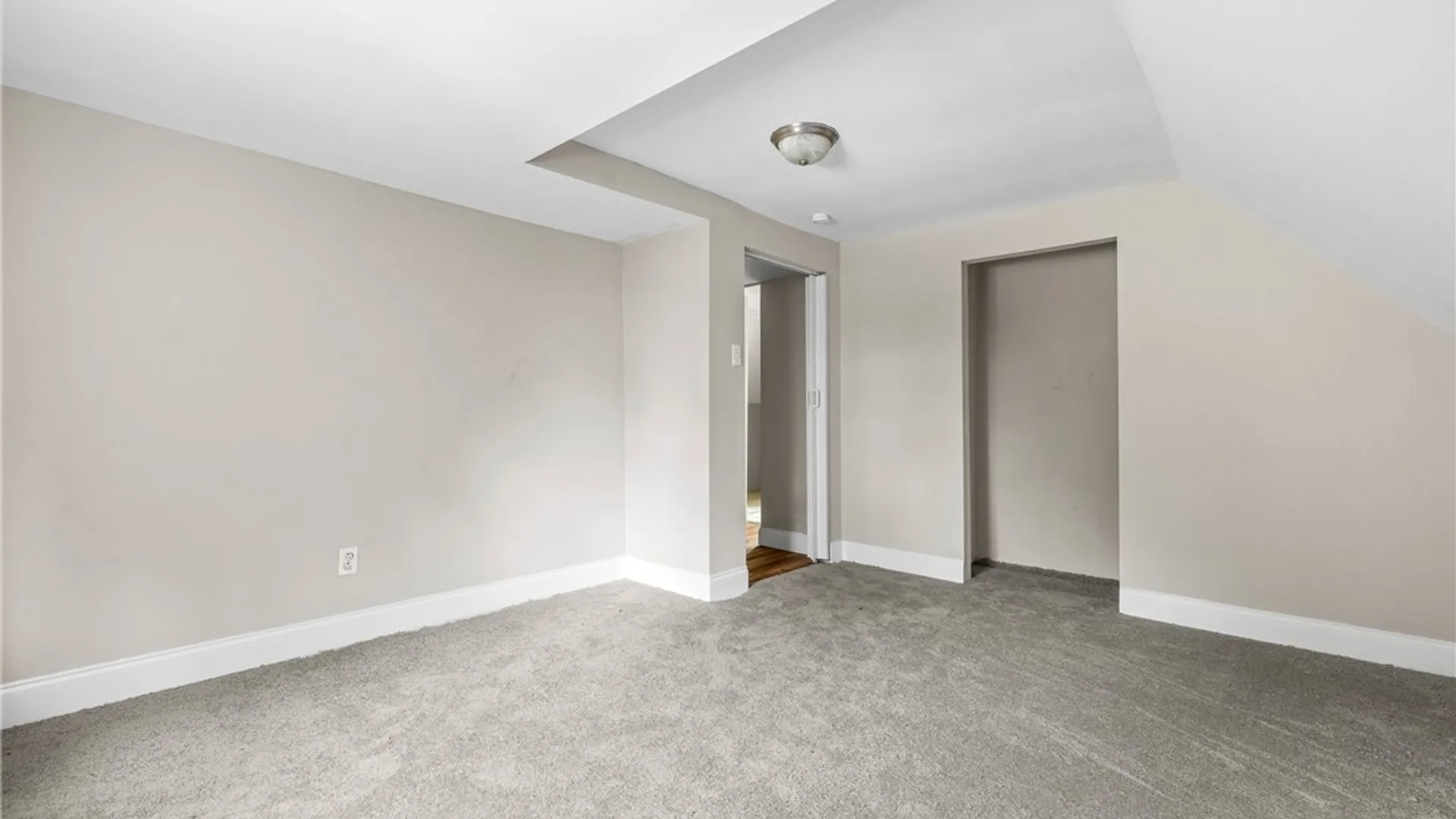 Property at 264 Babcock Street, Buffalo, NY 14210 27