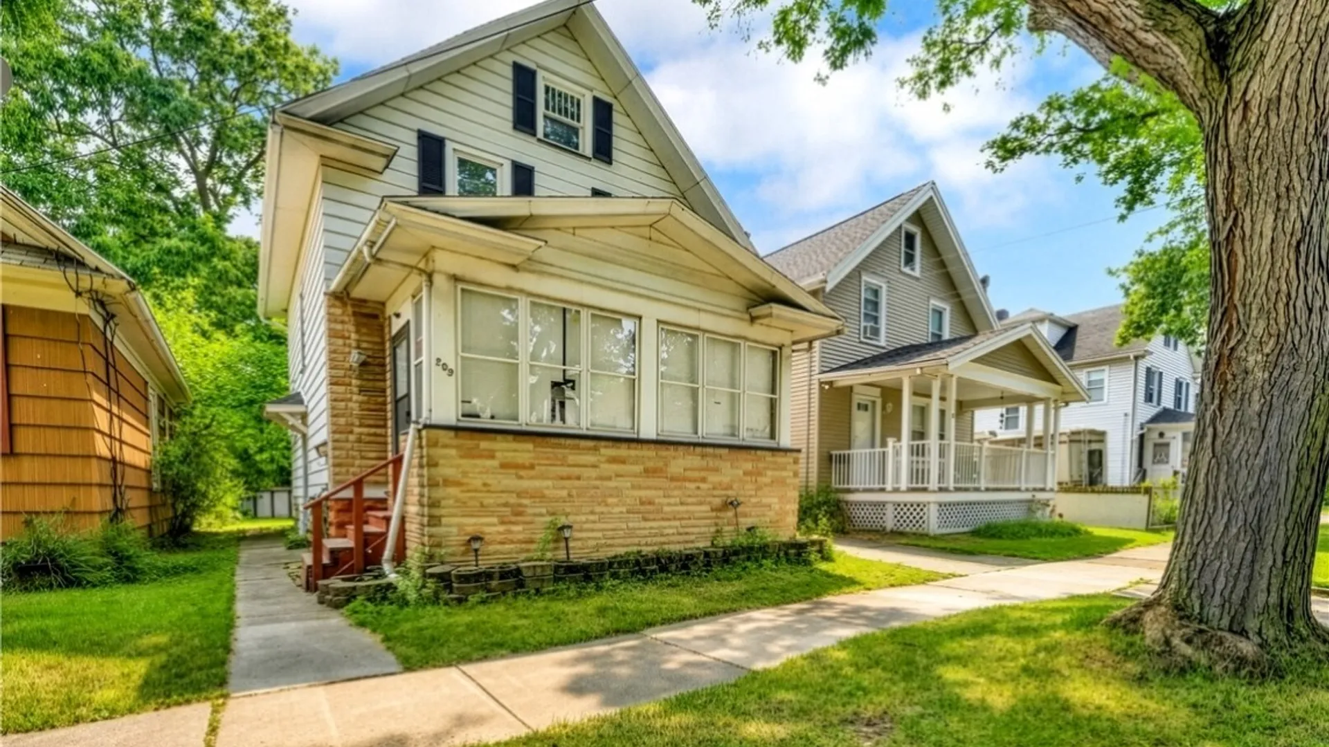 Property at 209 Curtis Street, Rochester, NY 14606 3