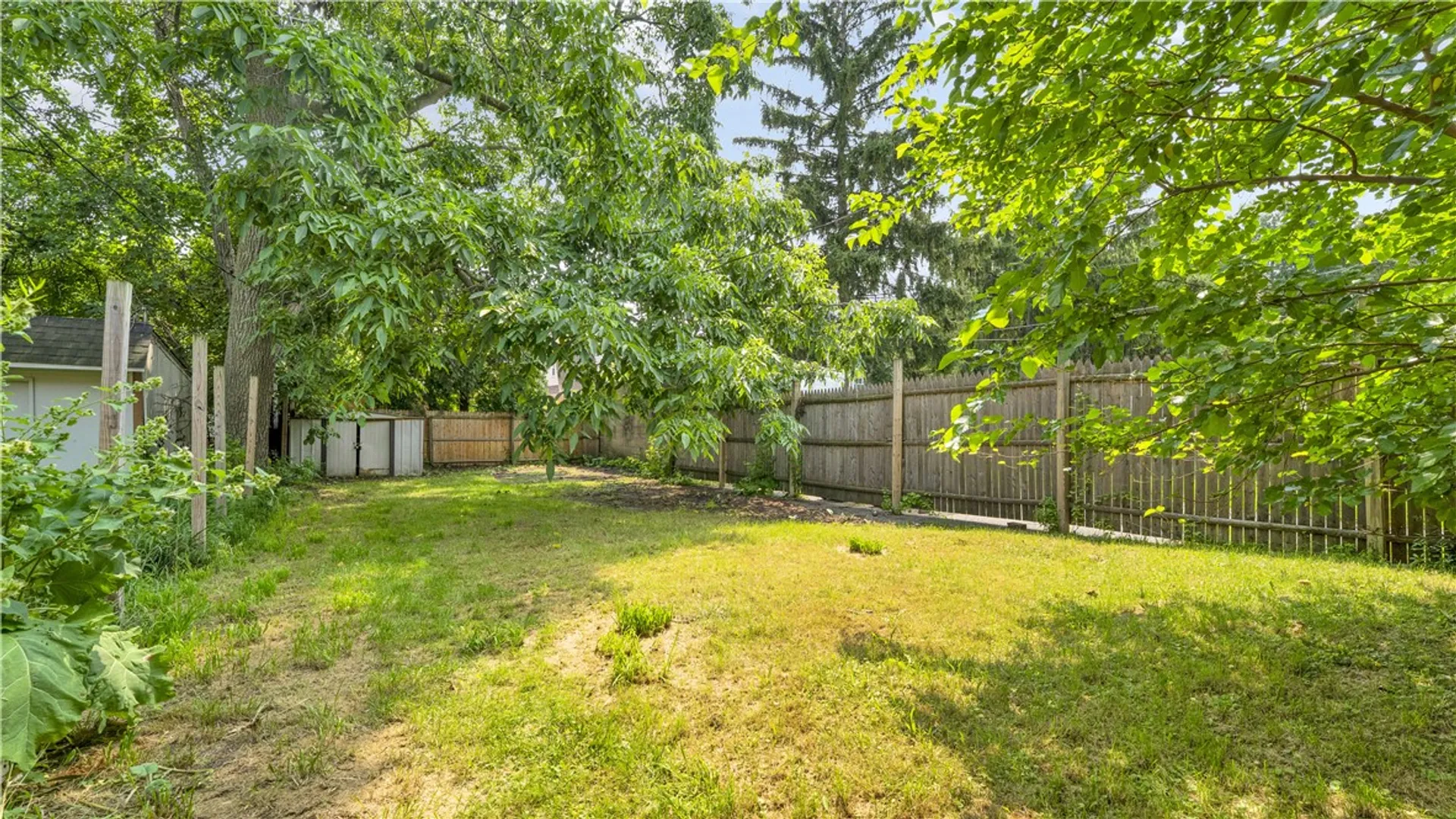 Property at 209 Curtis Street, Rochester, NY 14606 4