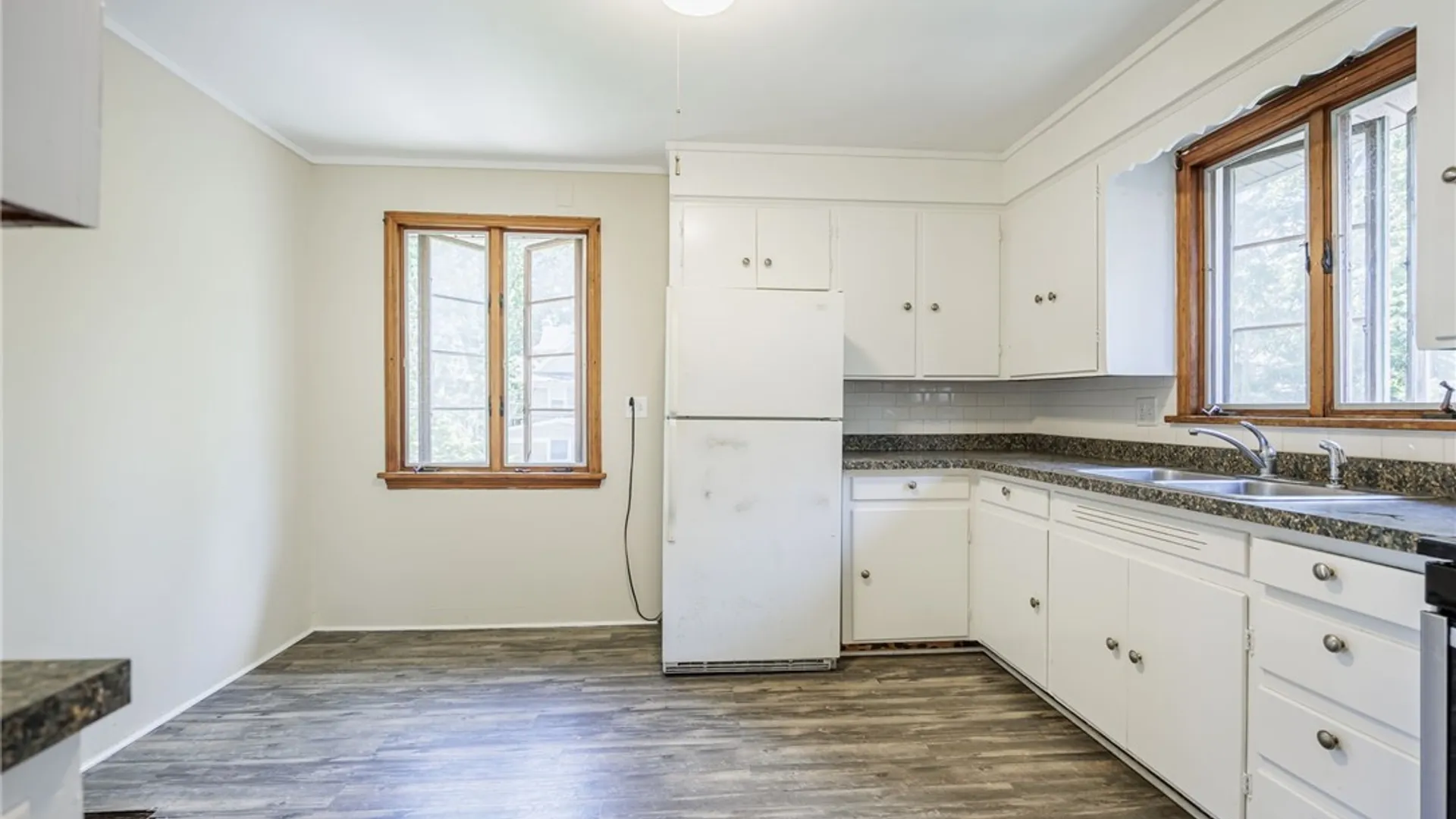 Property at 326 Barrington St, Rochester, NY 14607 7
