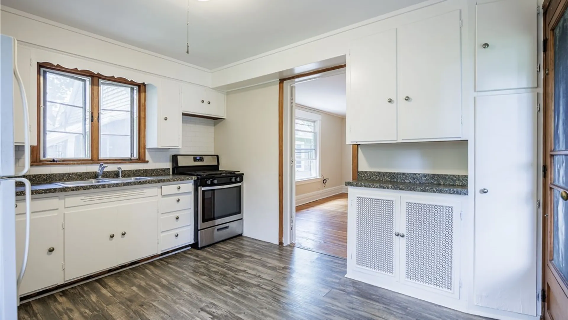Property at 326 Barrington St, Rochester, NY 14607 5
