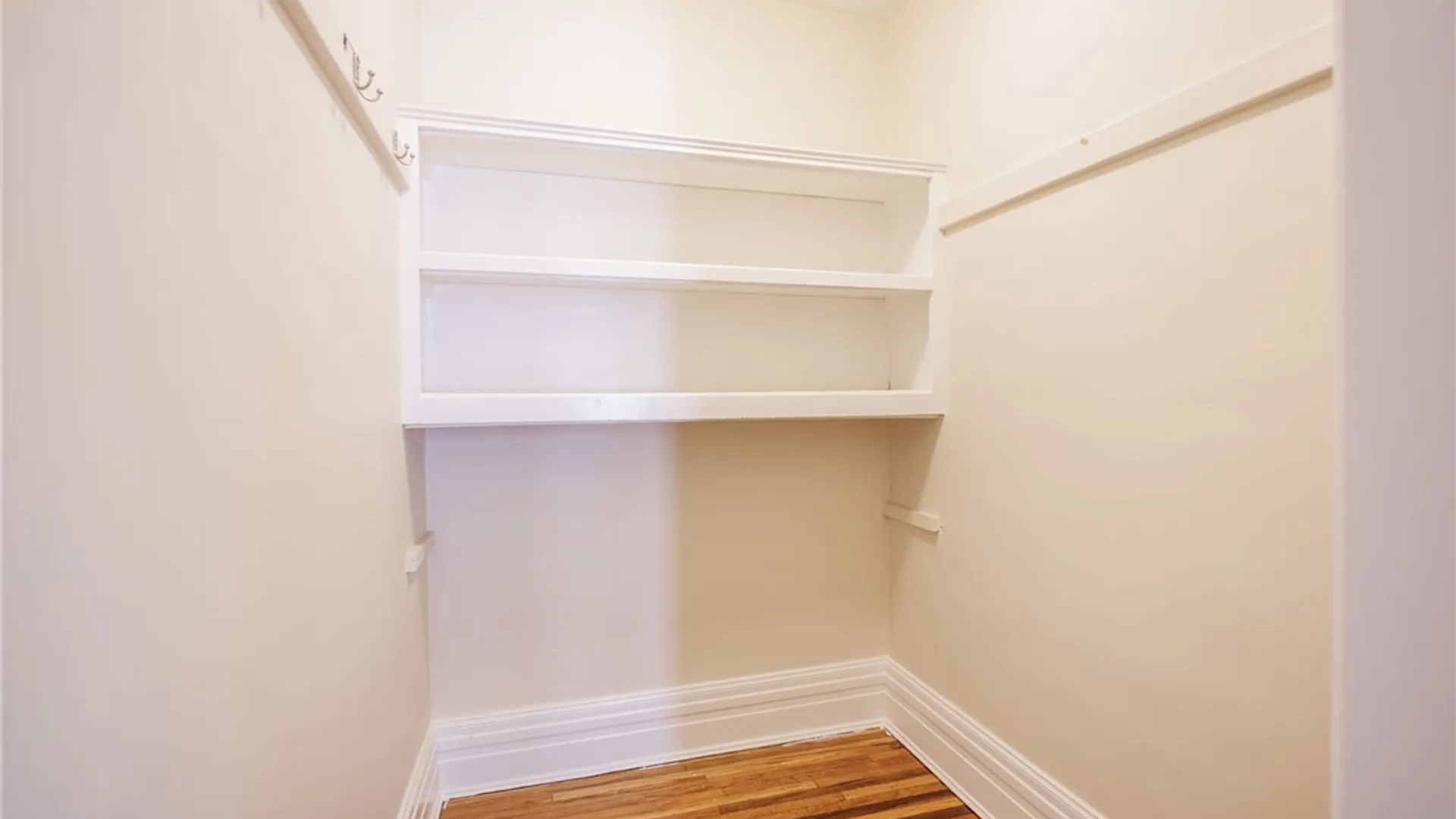 Property at 326 Barrington St, Rochester, NY 14607 36