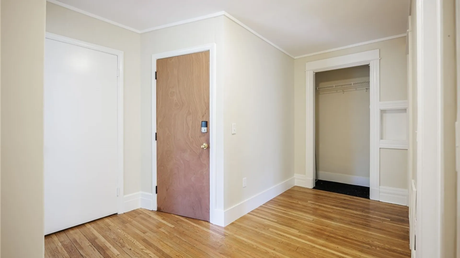 Property at 326 Barrington St, Rochester, NY 14607 37