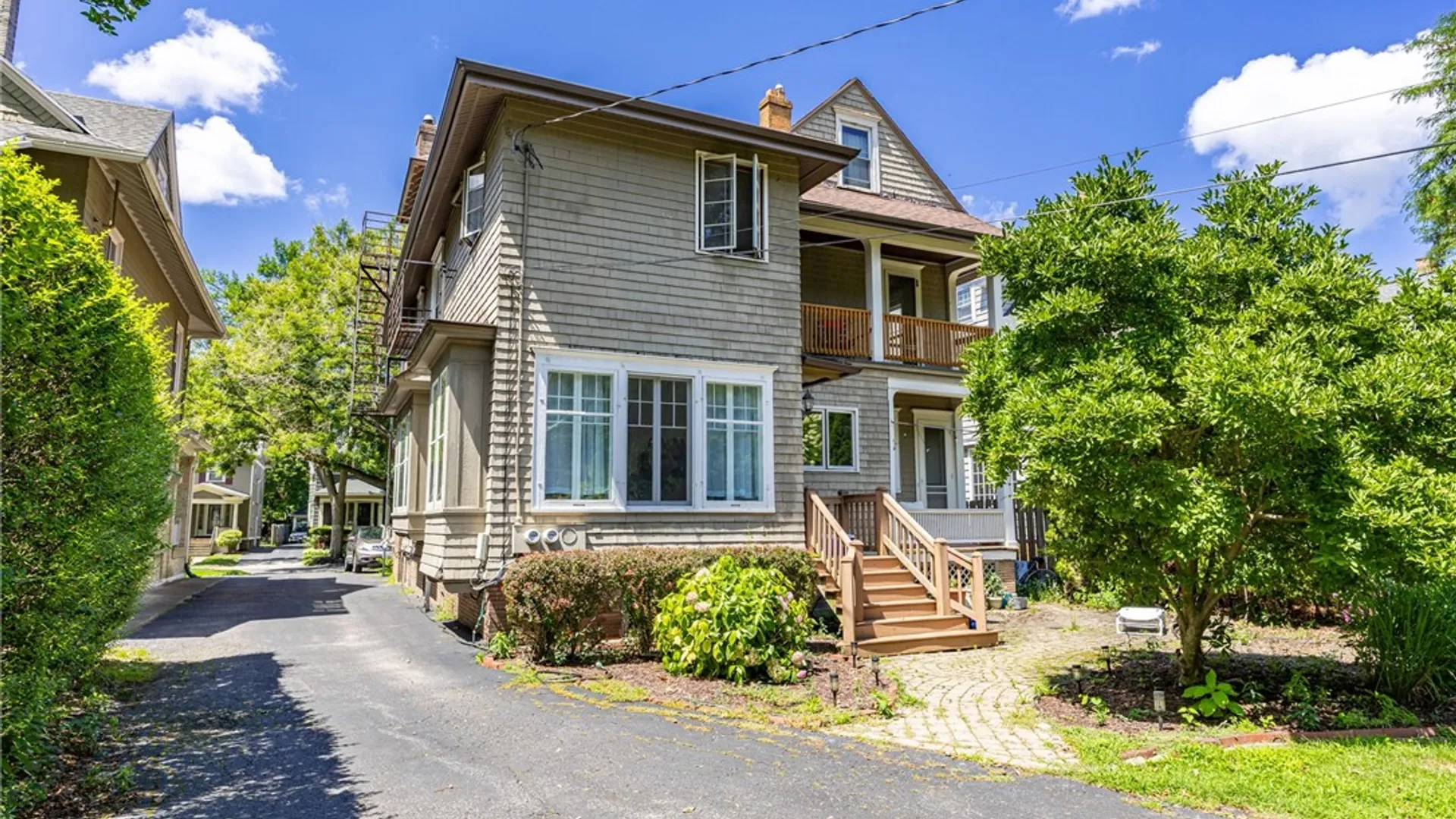 Property at 326 Barrington St, Rochester, NY 14607 42