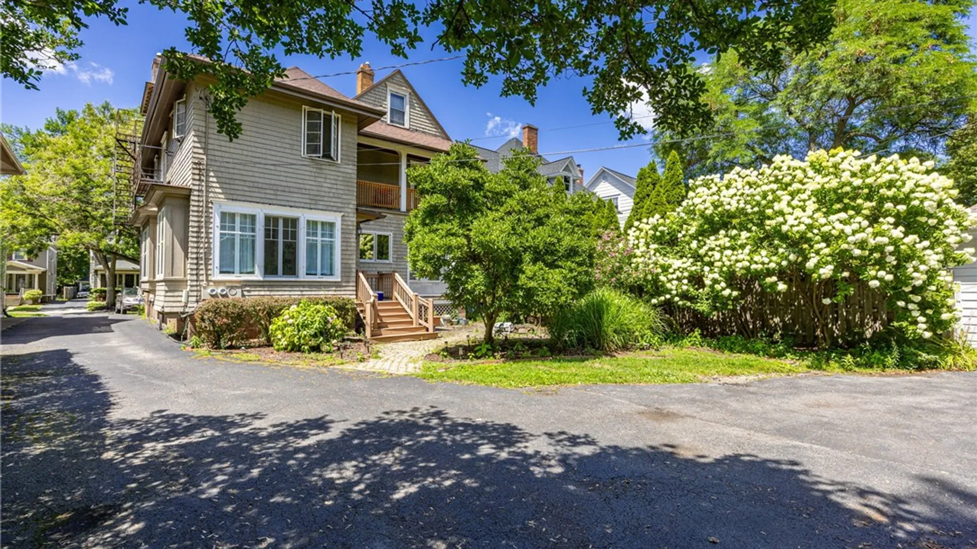 Property at 326 Barrington St, Rochester, NY 14607 43