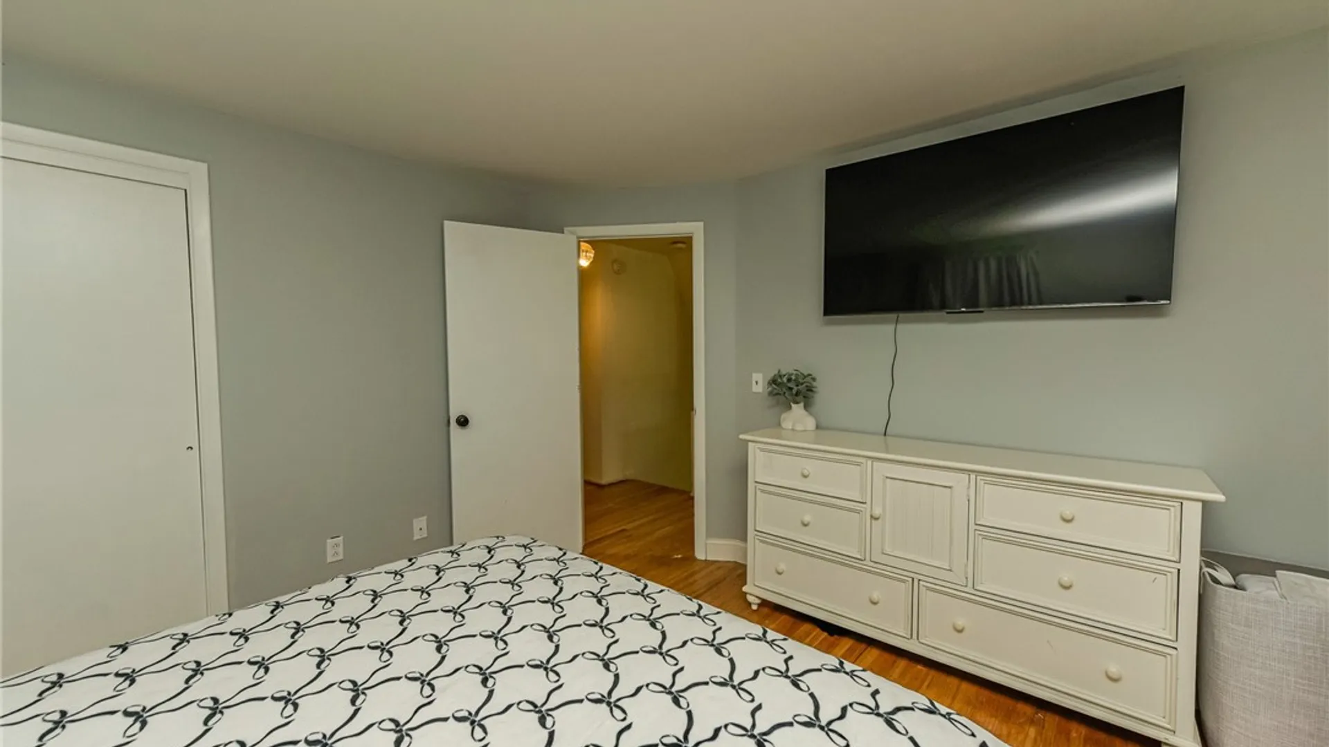 Property at 35 Lee Circle Drive, Greece, NY 14626 23