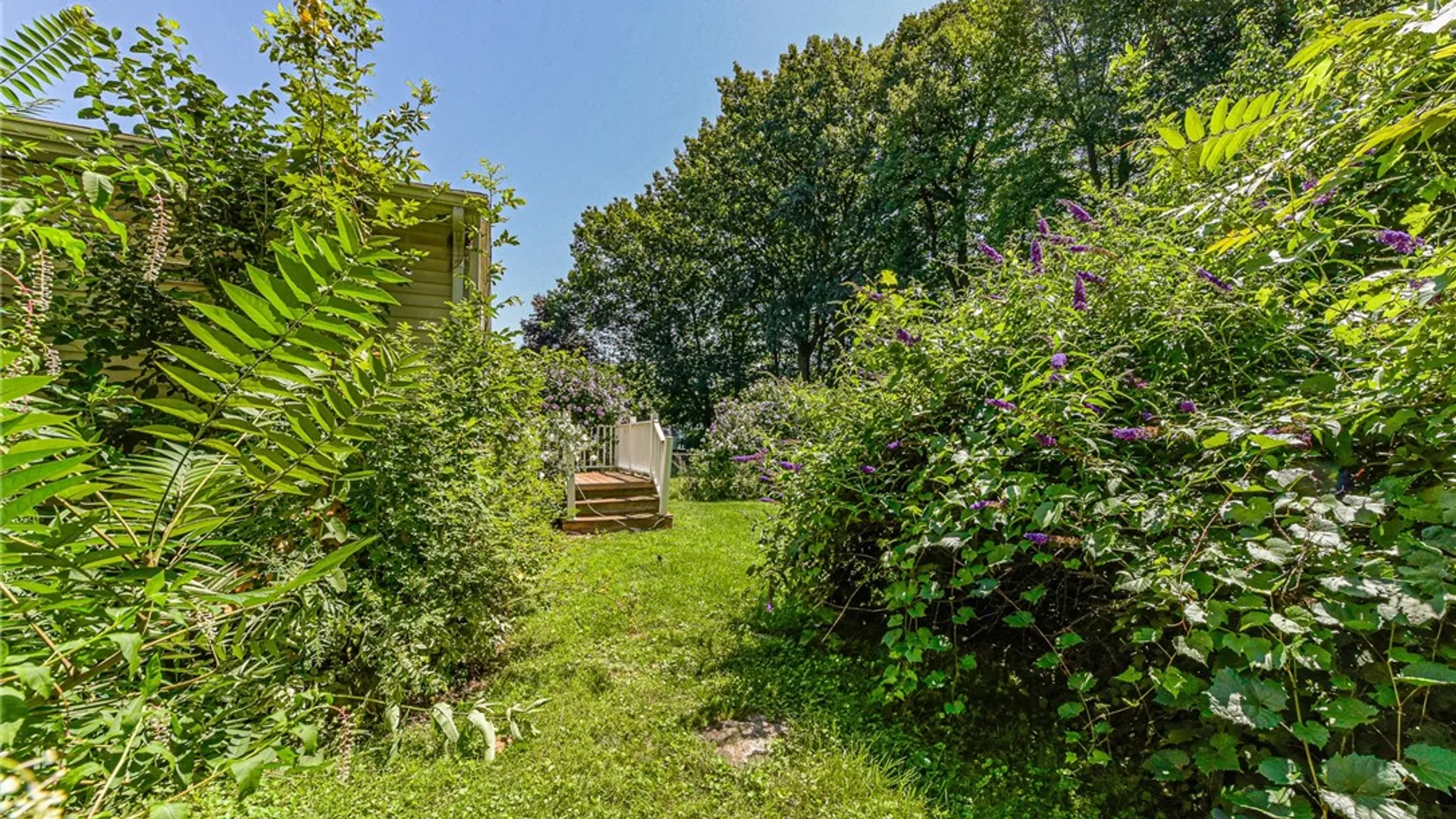 Property at 35 Lee Circle Drive, Greece, NY 14626 32