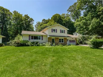 Property at 35 Lee Circle Drive, Greece, NY 14626