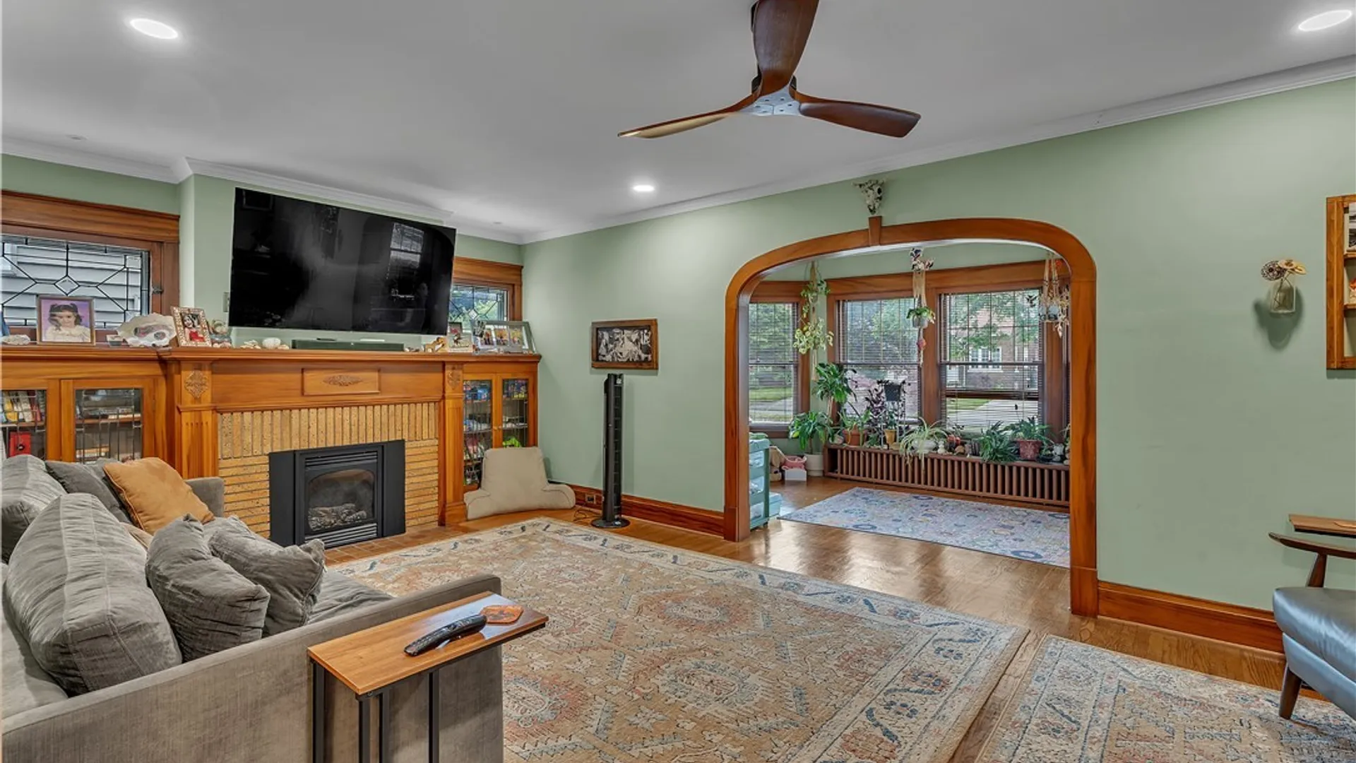 Property at 120 Capen Boulevard, Amherst, NY 14226 4