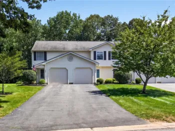 Property at 139 Courtshire Lane, Penfield, NY 14526