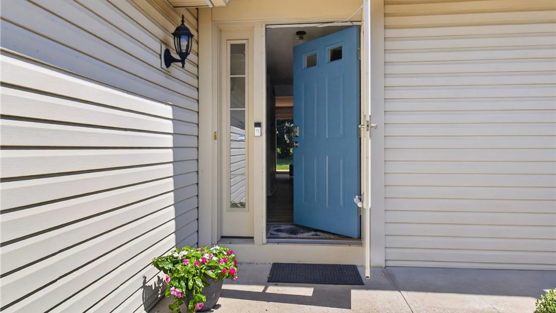 Property at 139 Courtshire Lane, Penfield, NY 14526 3