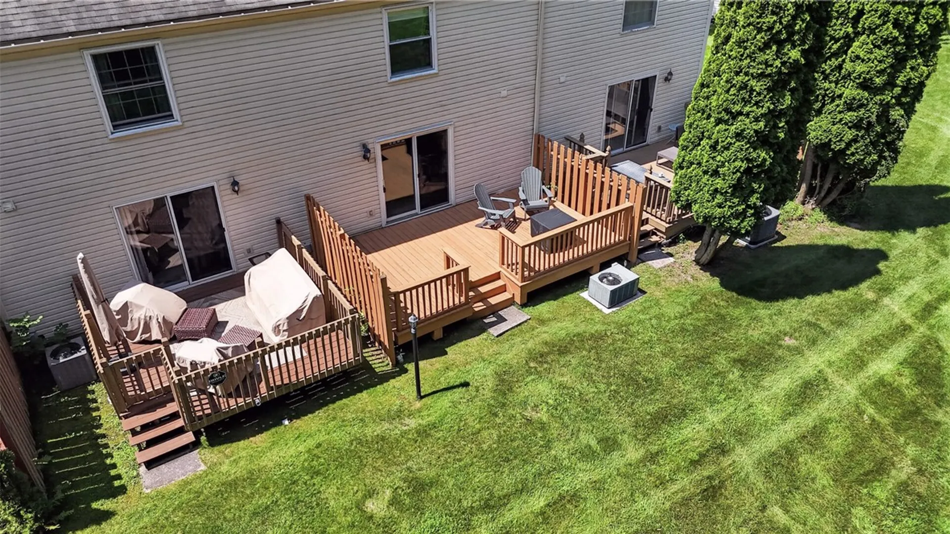 Property at 139 Courtshire Lane, Penfield, NY 14526 27