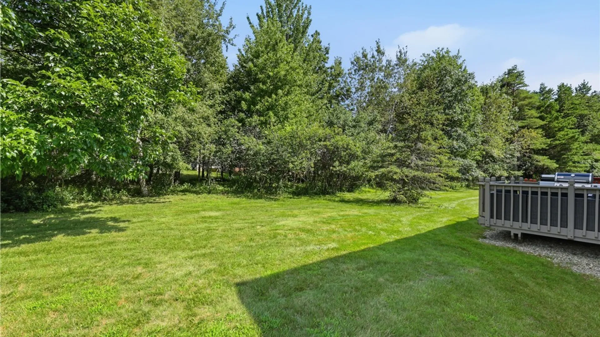 Property at 5477 Village Station Circle, Clarence, NY 14221 40