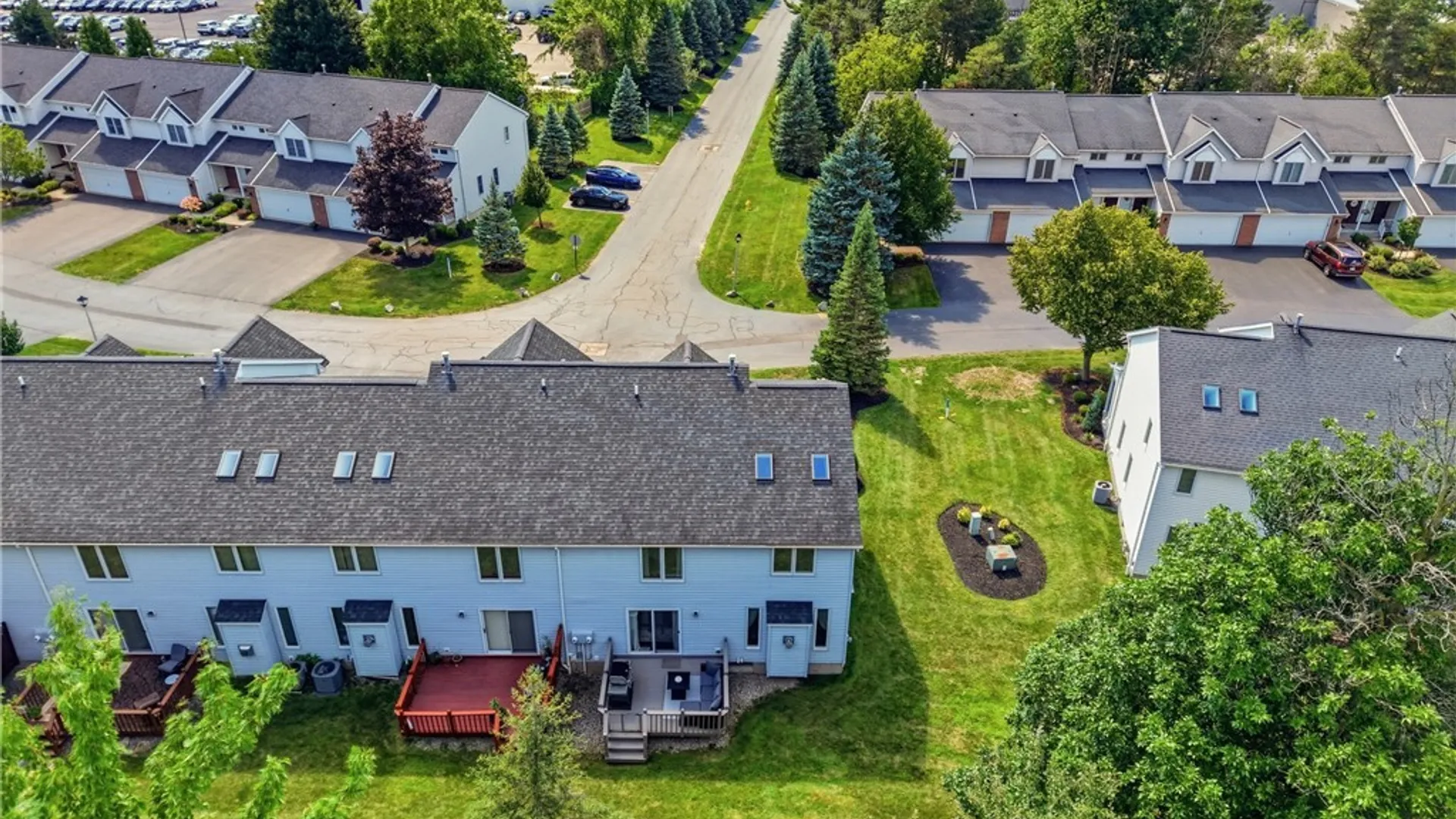 Property at 5477 Village Station Circle, Clarence, NY 14221 47