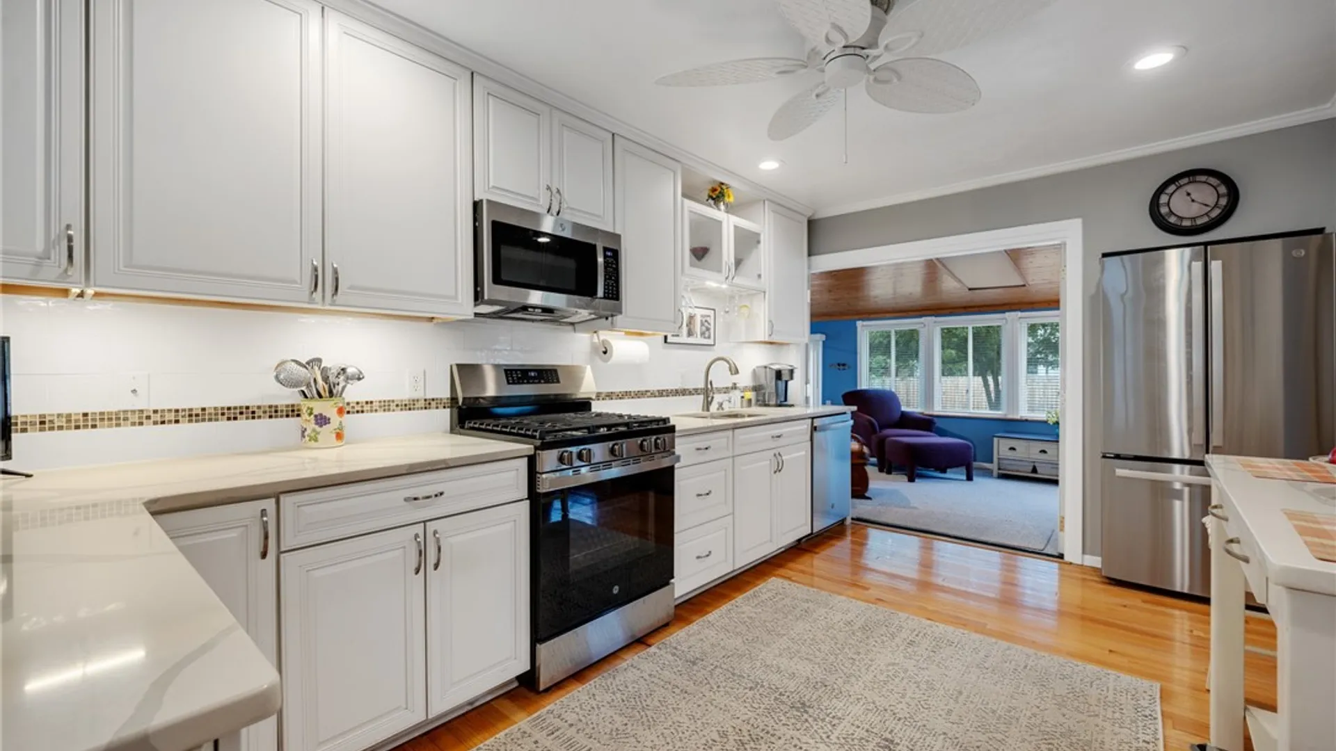 Property at 196 Orchard Park Boulevard, Irondequoit, NY 14609 23