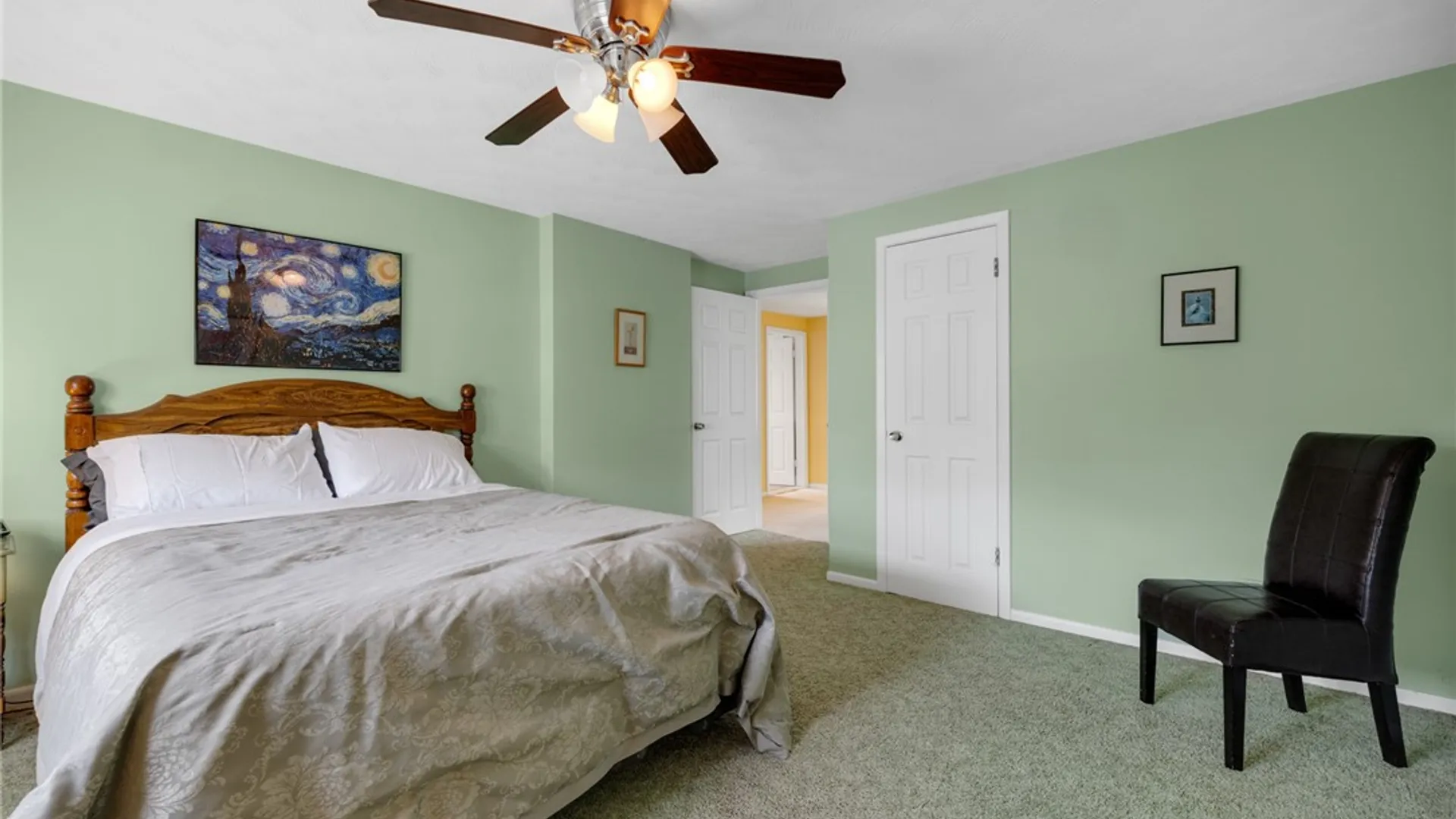 Property at 196 Orchard Park Boulevard, Irondequoit, NY 14609 40