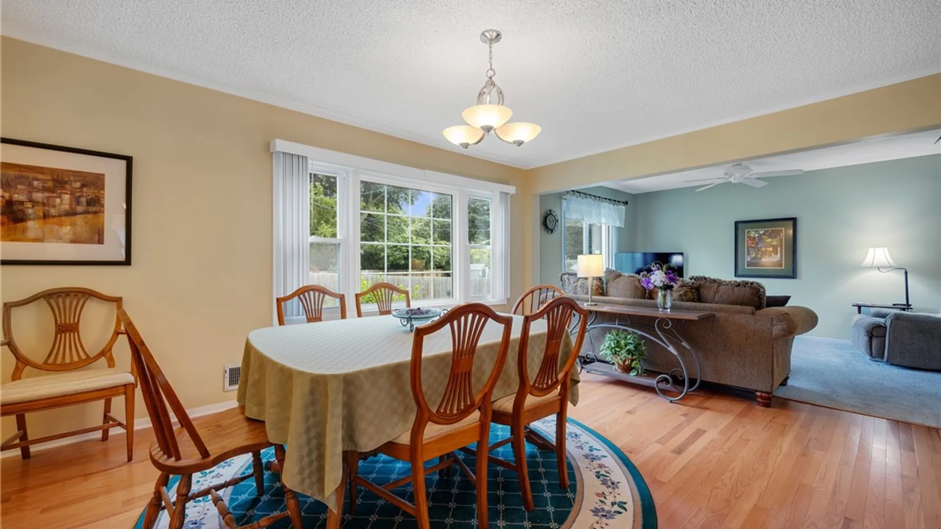 Property at 196 Orchard Park Boulevard, Irondequoit, NY 14609 19