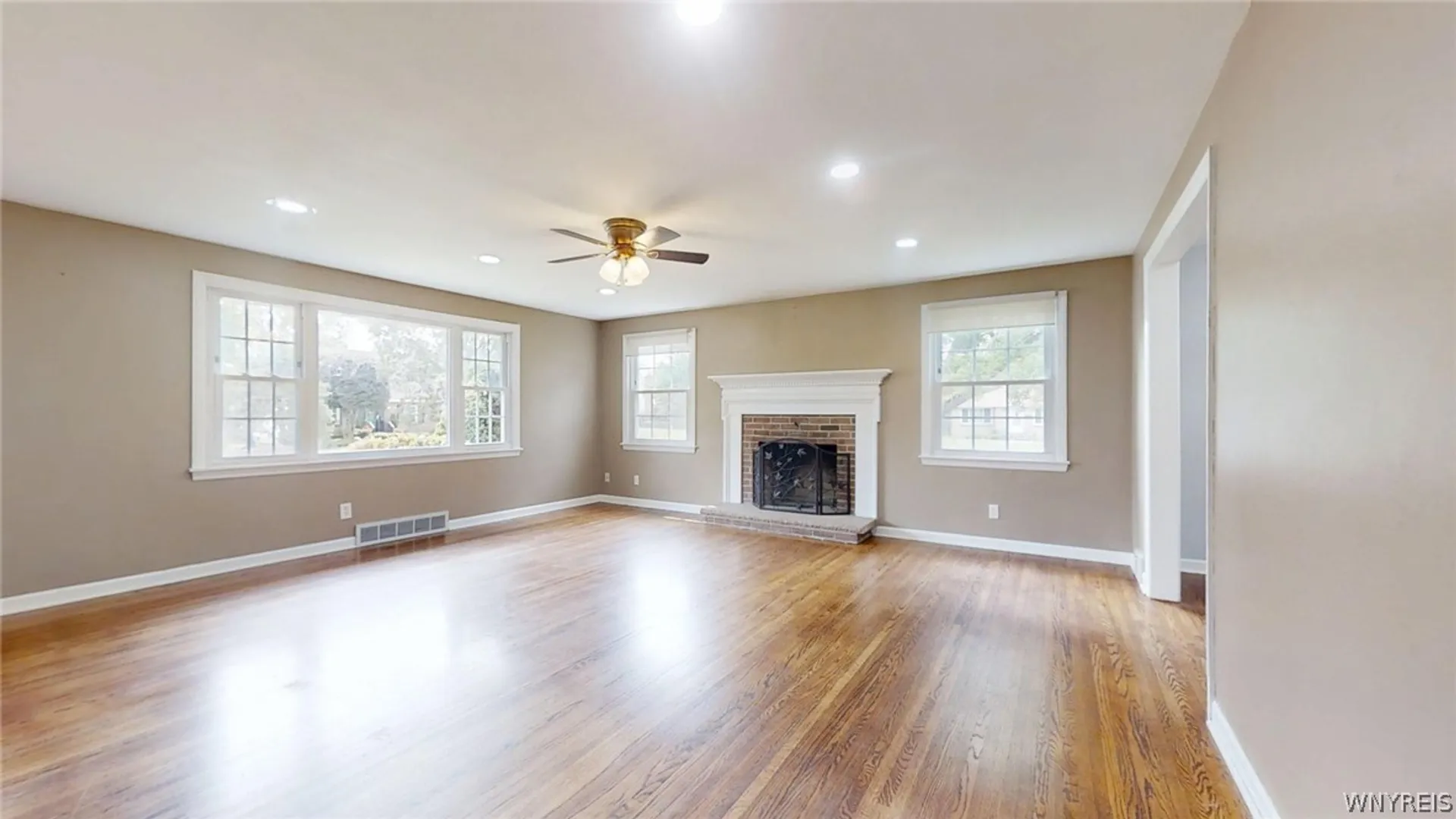 Property at 163 Park Forest Drive, Amherst, NY 14221 4