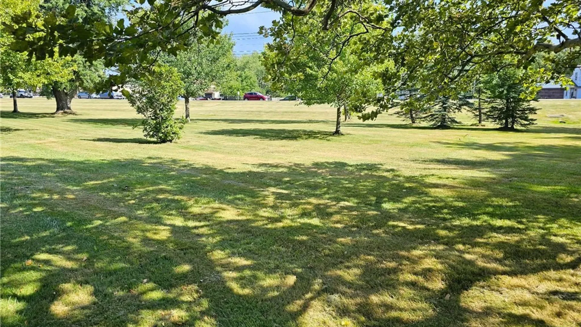 Property at 1041 Reserve Road, West Seneca, NY 14224 8