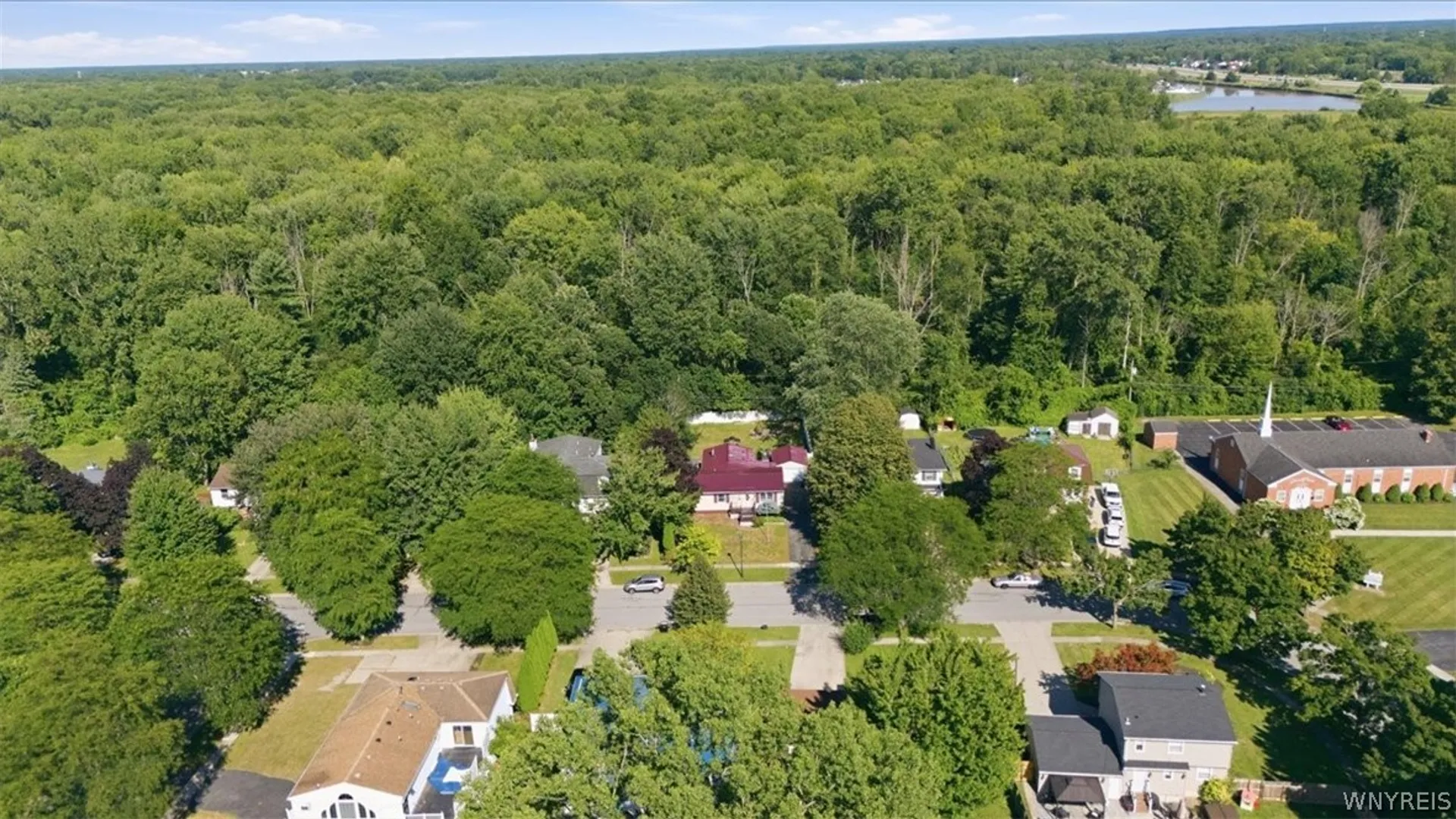 Property at 295 Bucyrus Drive, Amherst, NY 14228 42