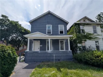 Property at 616 7th Ave (lower), Niagara Falls, NY 14301