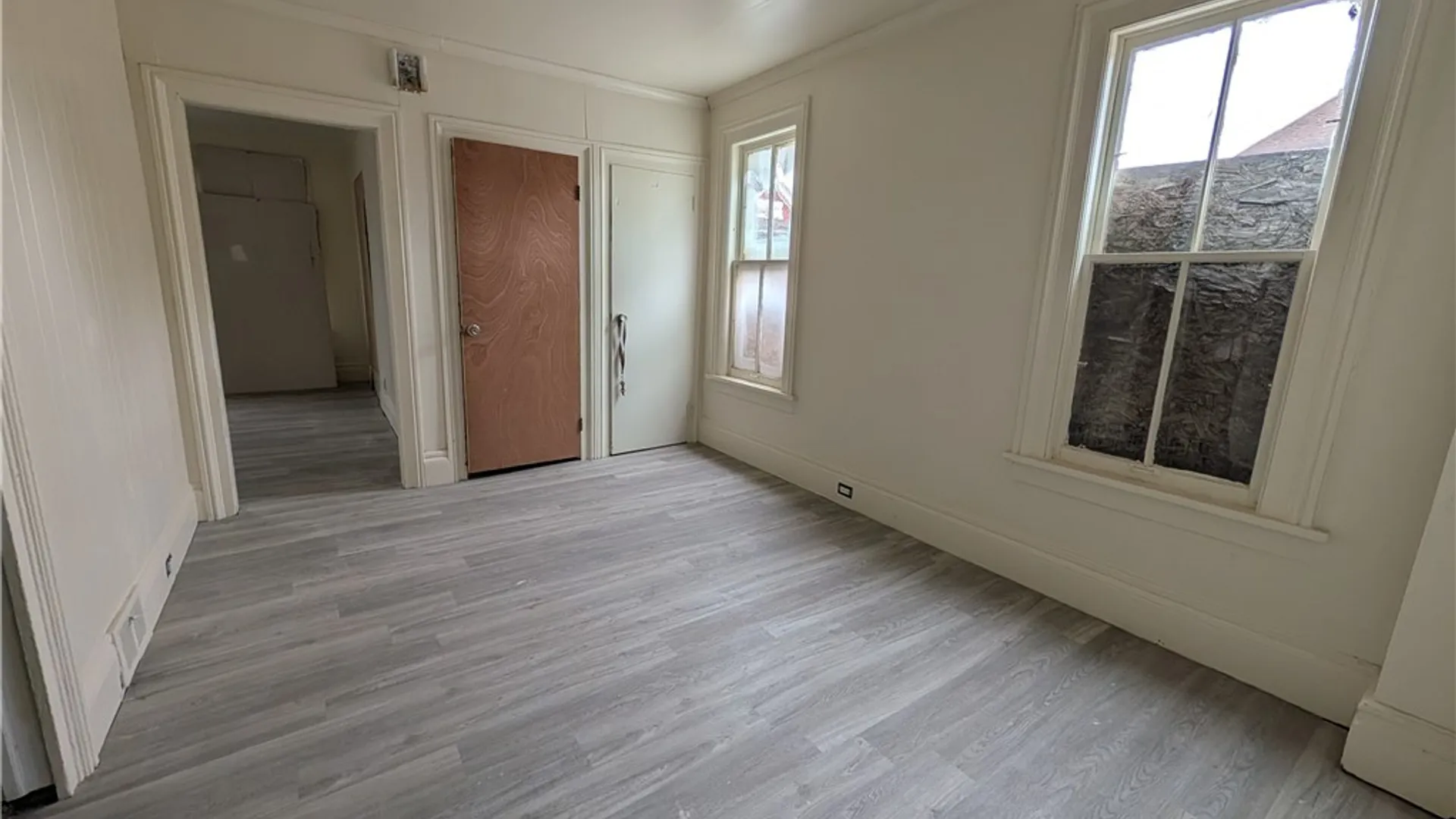 Property at 616 7th Ave (lower), Niagara Falls, NY 14301 5