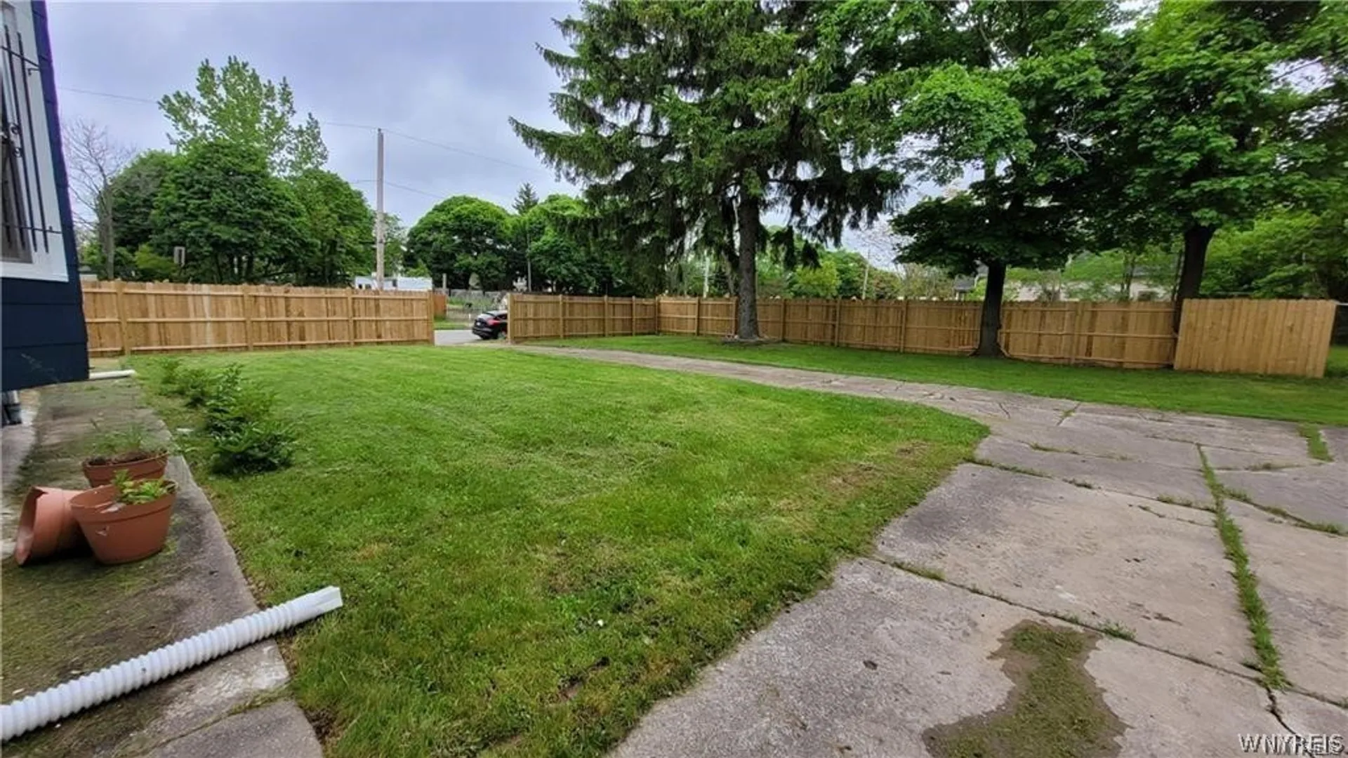 Property at 325 Box Avenue, Buffalo, NY 14211 33