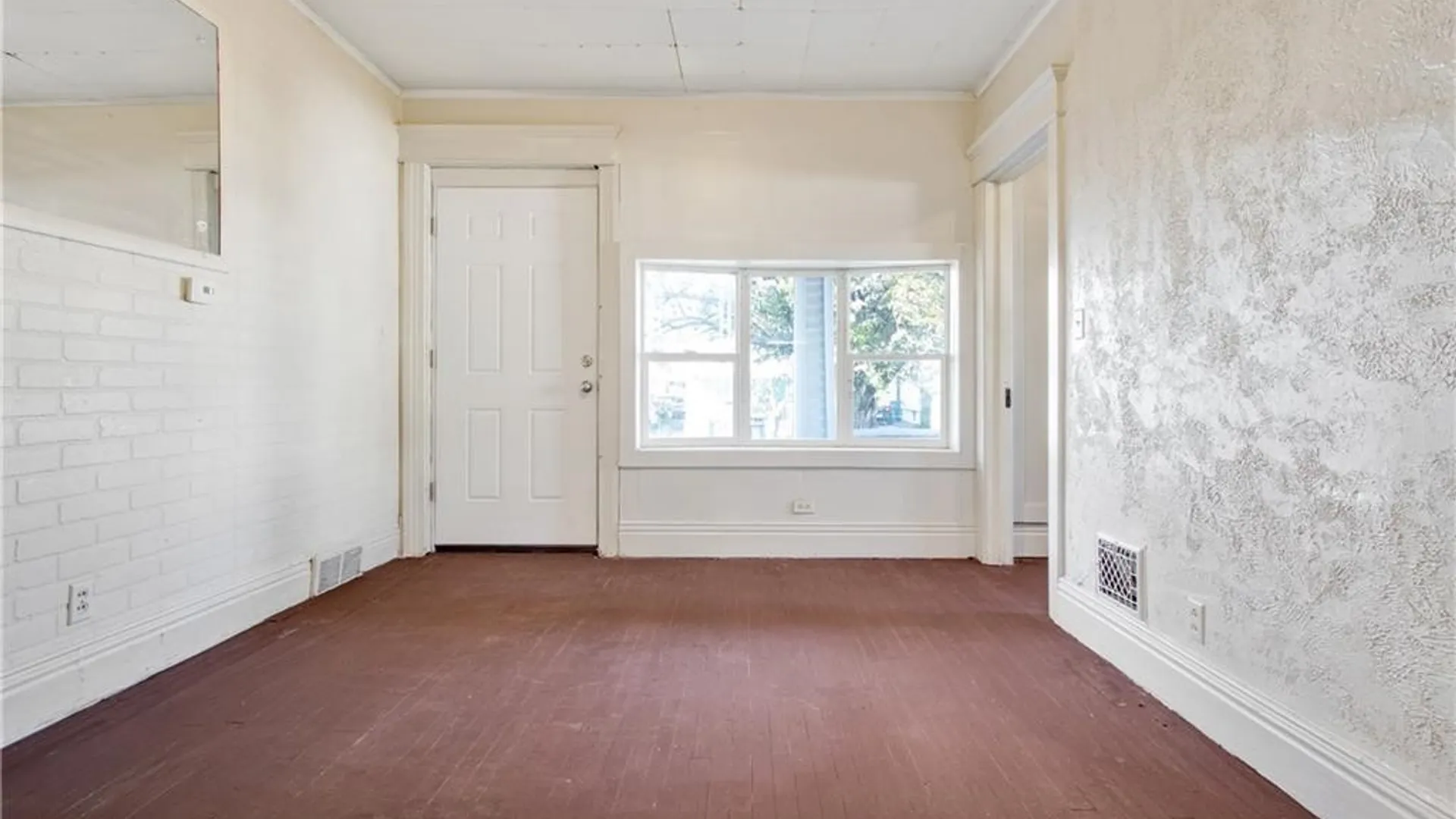 Property at 129 Roma Avenue, Buffalo, NY 14215 6