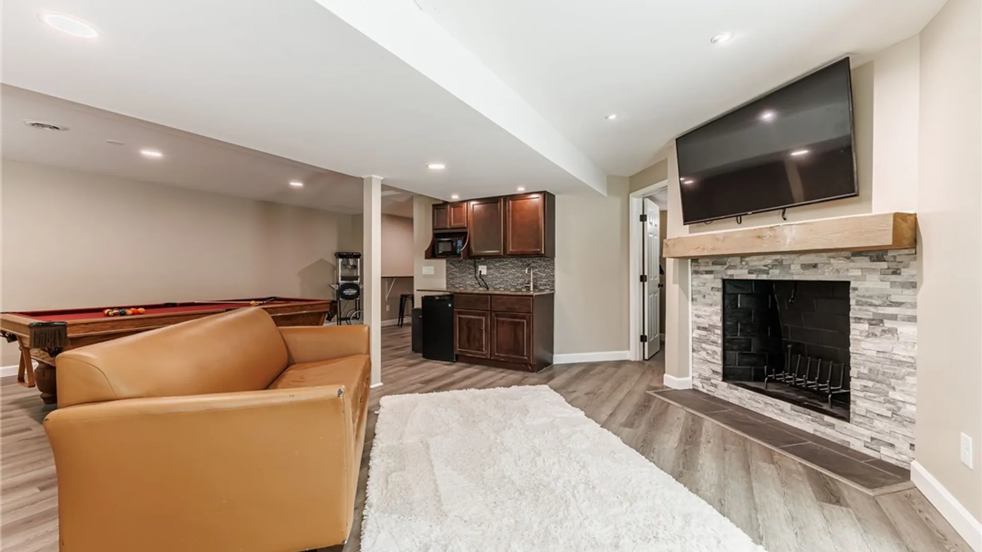 Property at 36 Pebble Creek Lane, Pittsford, NY 14534 6