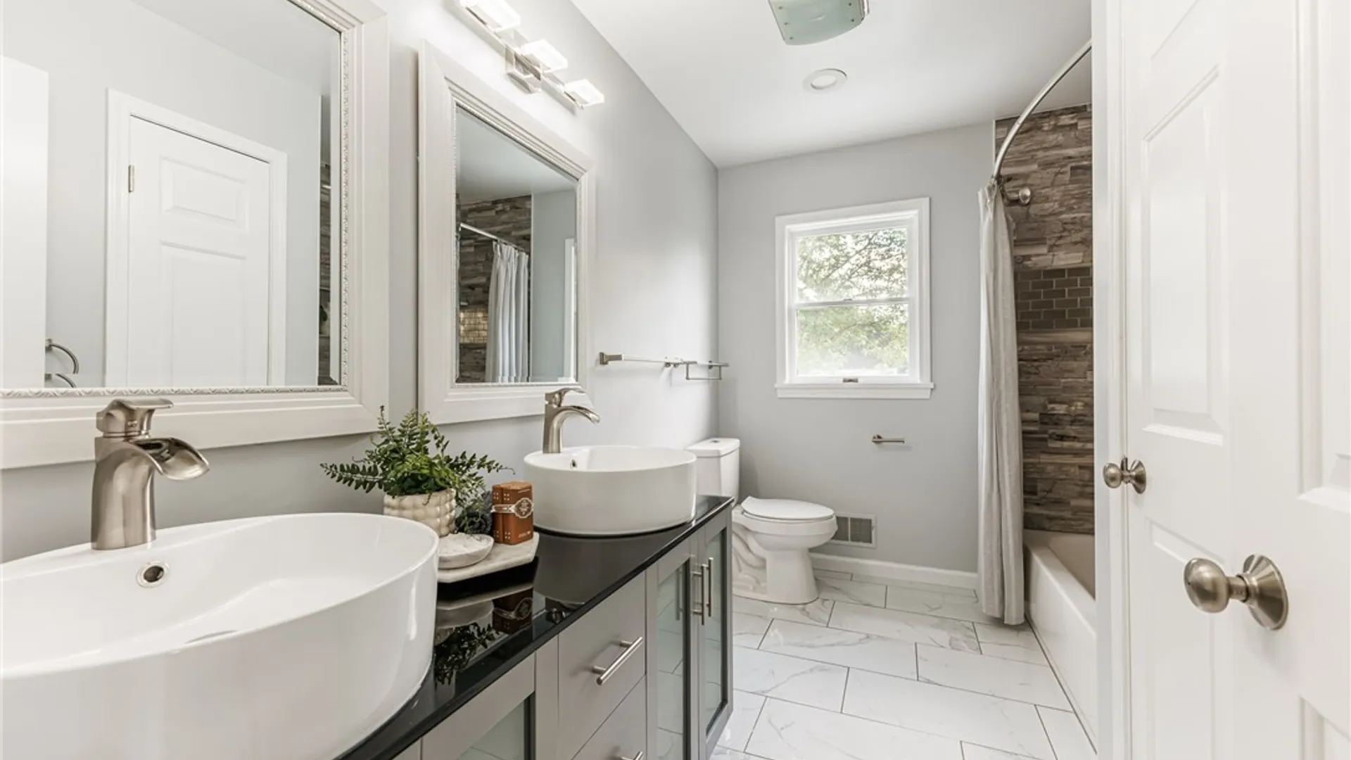 Property at 36 Pebble Creek Lane, Pittsford, NY 14534 31